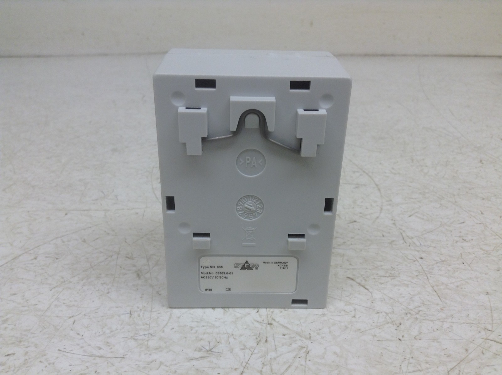 Stego SD 035 Din Rail Receptacle 230 VAC 03503.0-01 SD035 1 Outlet