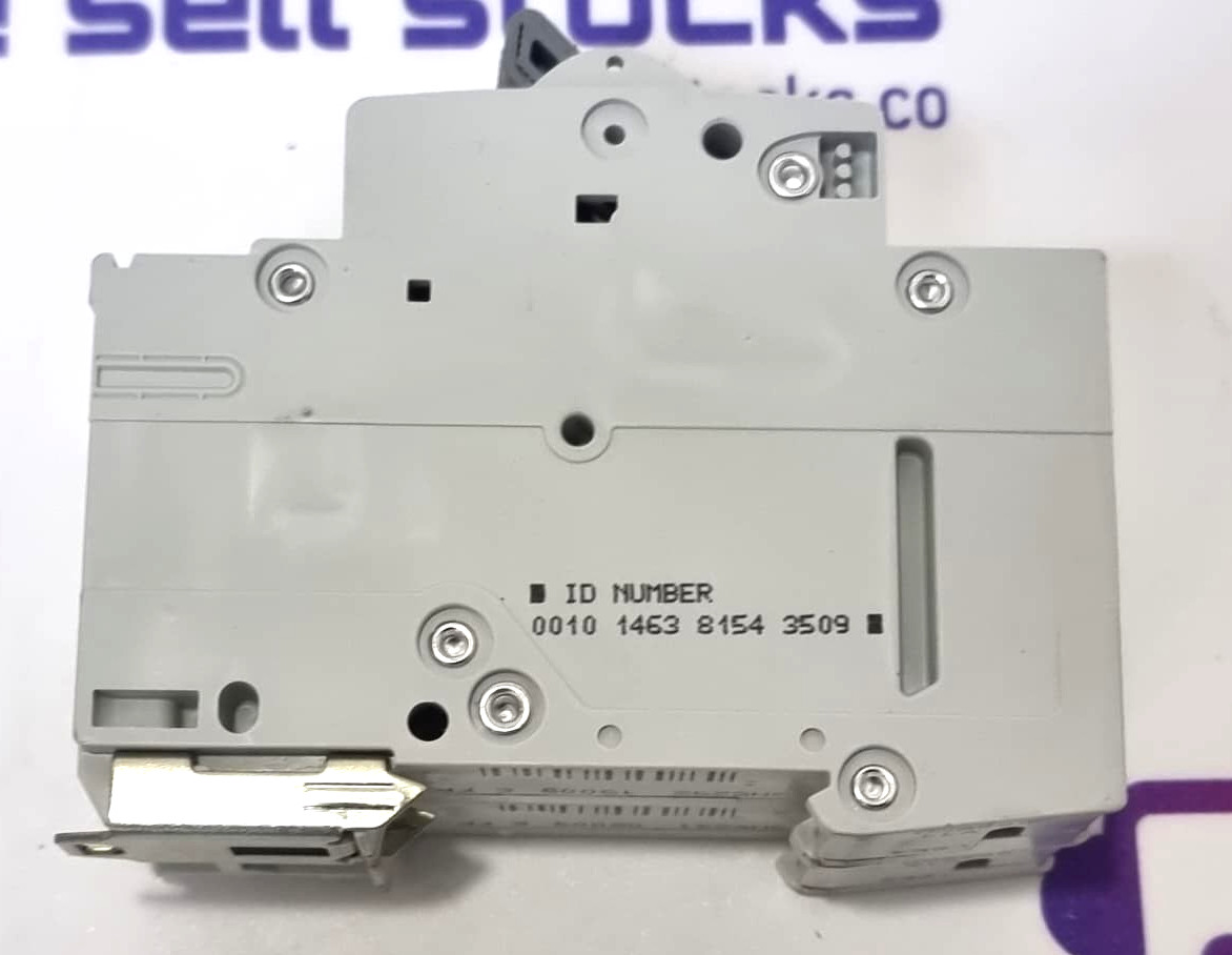 HAGER MU225A Circuit Breaker 451715 2P 25A