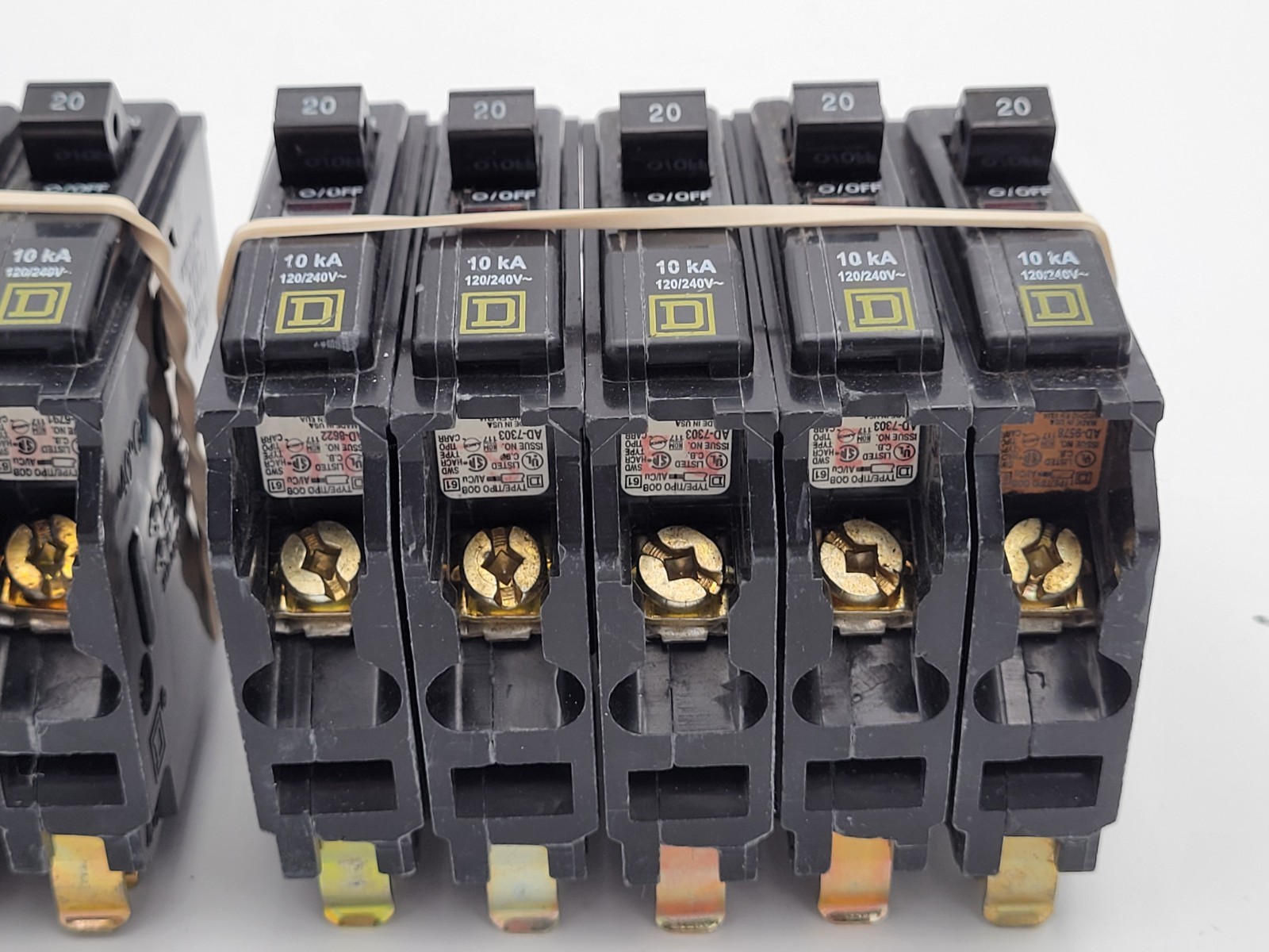 Square D QOB120 20A 1-Pole Bolt On Circuit Breakers Type QOB (Lot of 5) USED