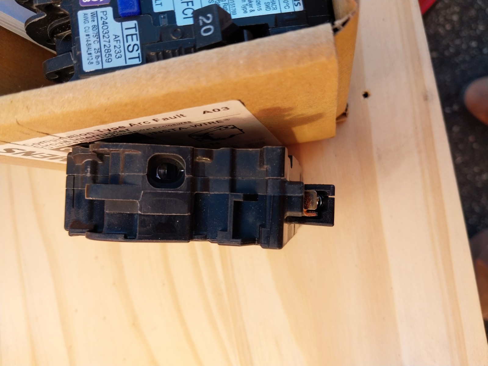 Siemens QA120AFCN QA120AFCN 20A 1-Pole AFCI Circuit Breaker 120