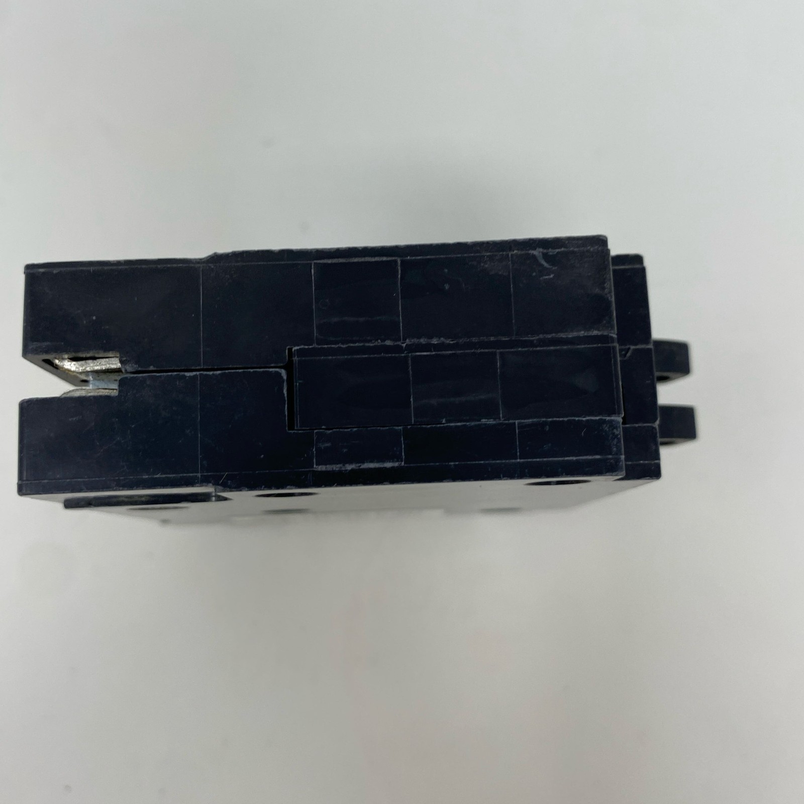 Square D HOMT3020 Homeline 30A/20A Tandem Breaker – Black