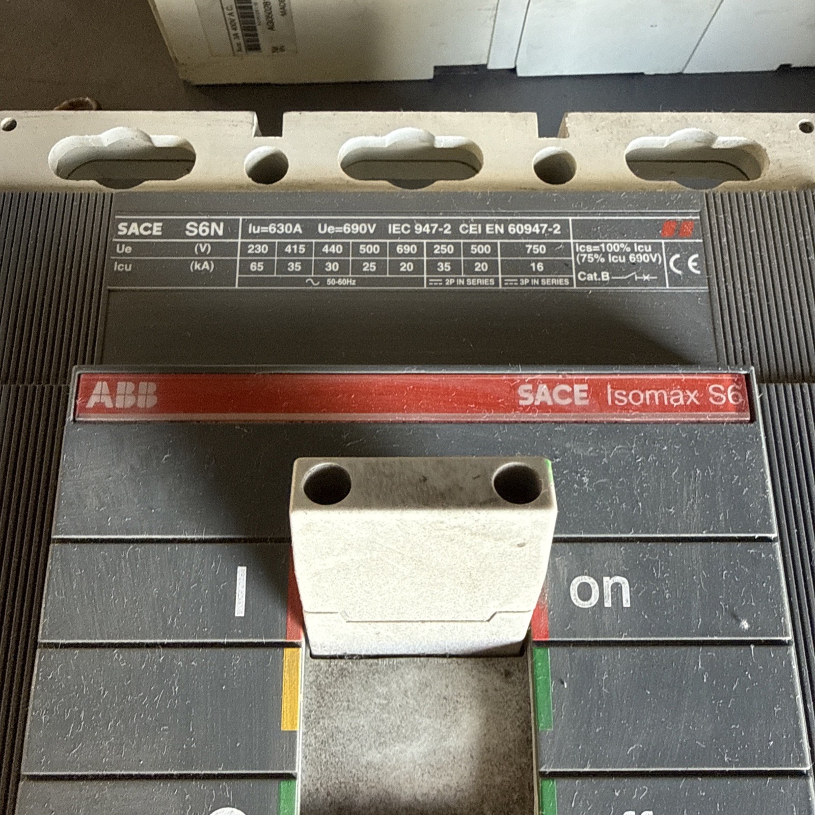ABB SACE S6N CIRCUIT BREAKER 630A 3POLE 440VAC