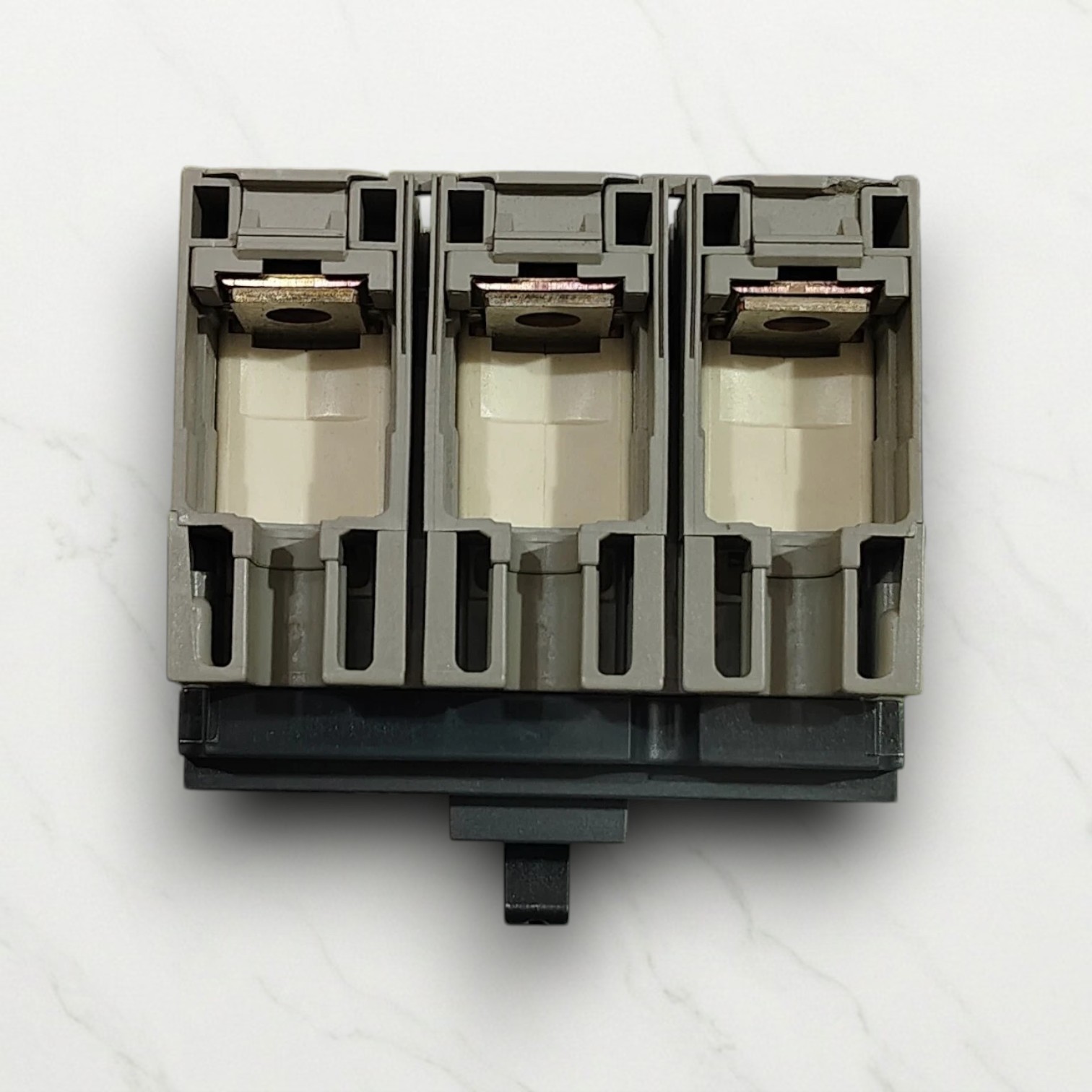 MERLIN GERIN NS100H TM80D CIRCUIT BREAKER 80AMP 440VAC 65KA FREE FAST SHIPPING