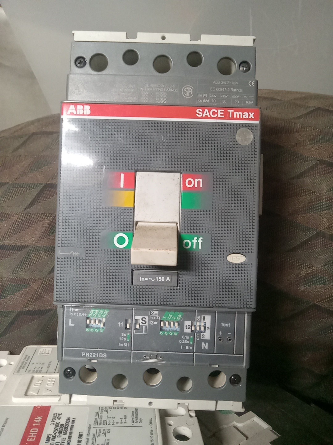ABB SACE TMAX T4N 250 3 POLE CIRCUIT BREAKER 600V 30Amp Trip Unit & Test Report