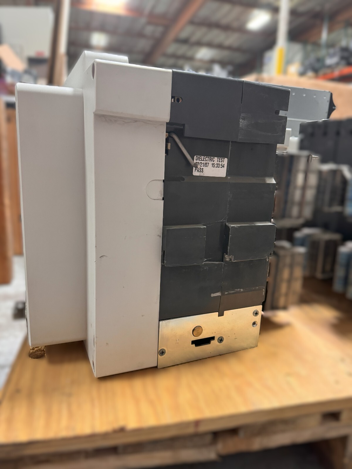 Eaton Magnum SB SBSC30 3000 Amp 3 Pole SBSC303WEA with Digitrip 520