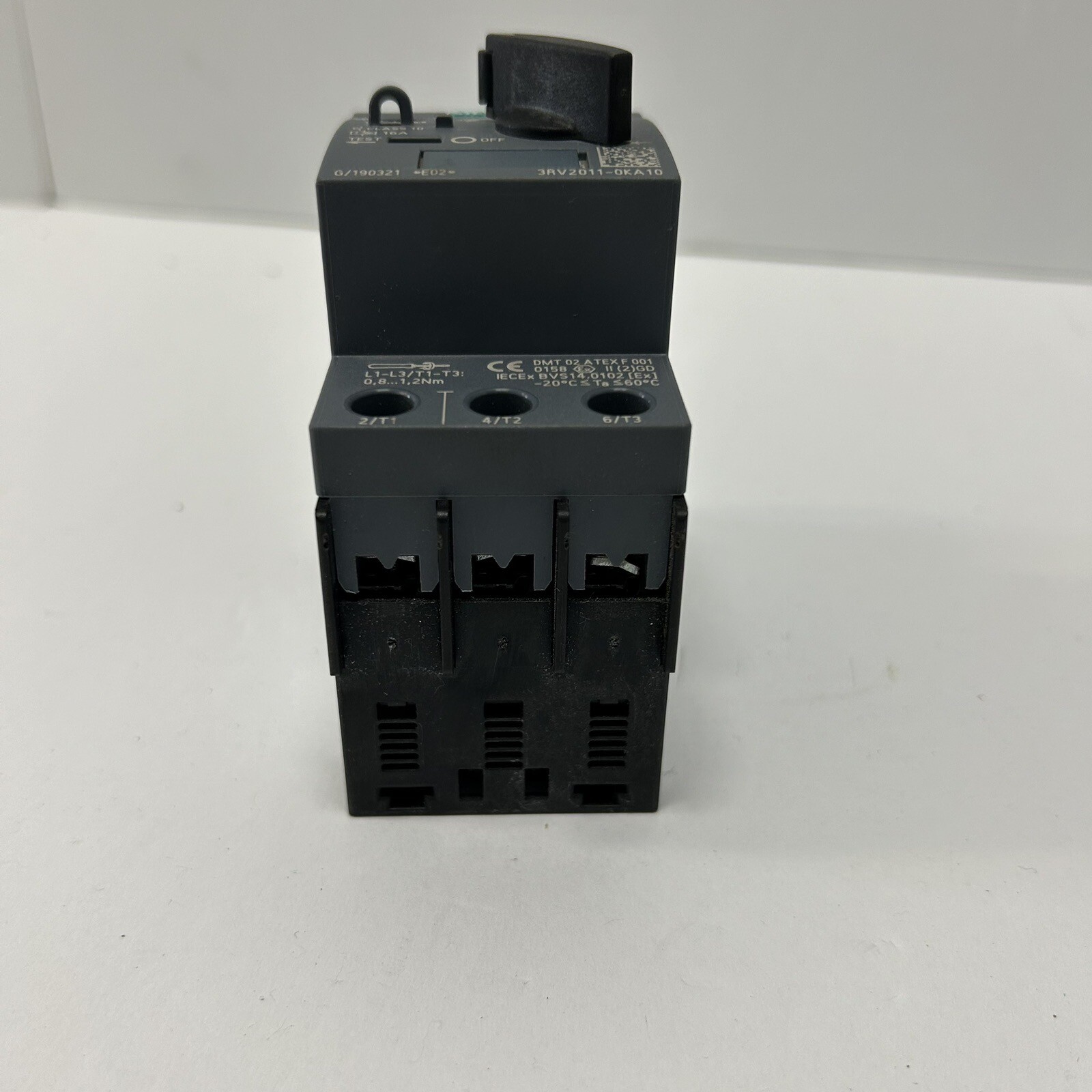 Siemens 3RV2011-OKA10 Rotary Motor Circuit Protector 0.9 A To 1.25 A