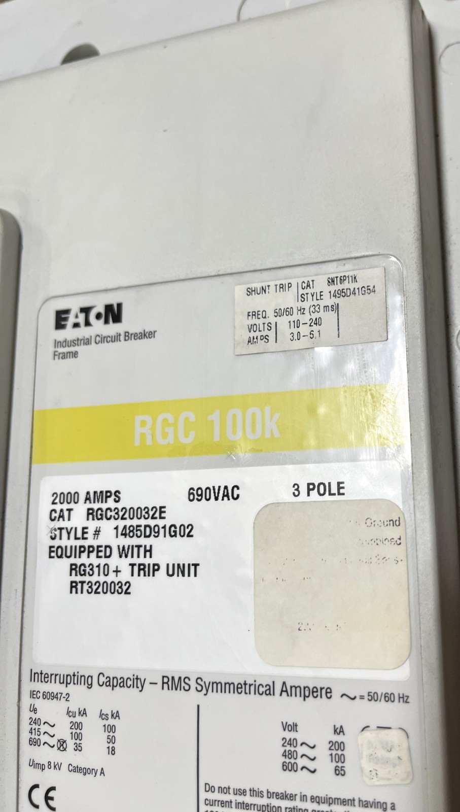 EATON, RGC 100K, INDUSTRIAL CIRCUIT BREAKER, RGC320032E, 2000 AMPS, 690 VAC, NEW