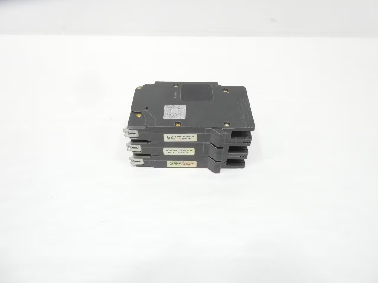 Square D EDB34060 Molded Case Circuit Breaker 3p 60a Amp 240/480v-ac