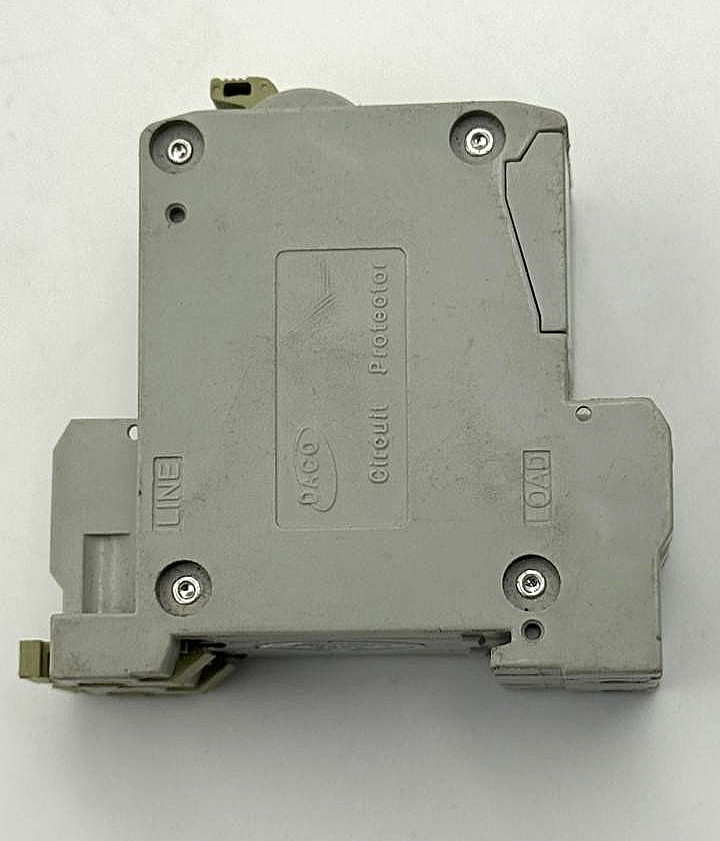 DACO DCP52DR Circuit Protector | 10A