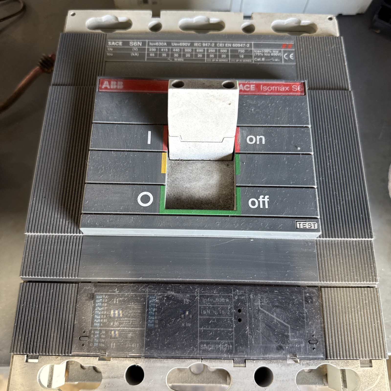 ABB SACE S6N CIRCUIT BREAKER 630A 3POLE 440VAC