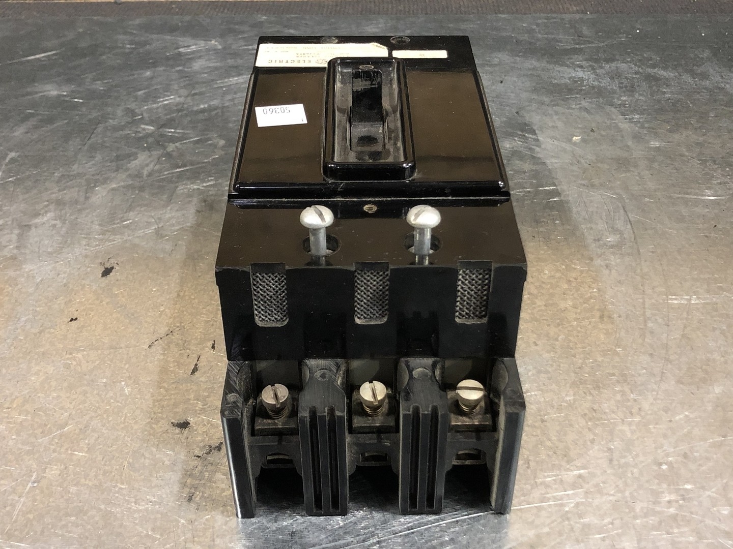General Electric TF136015 15 Amp, 3 Pole, 600 volts Circuit Breaker