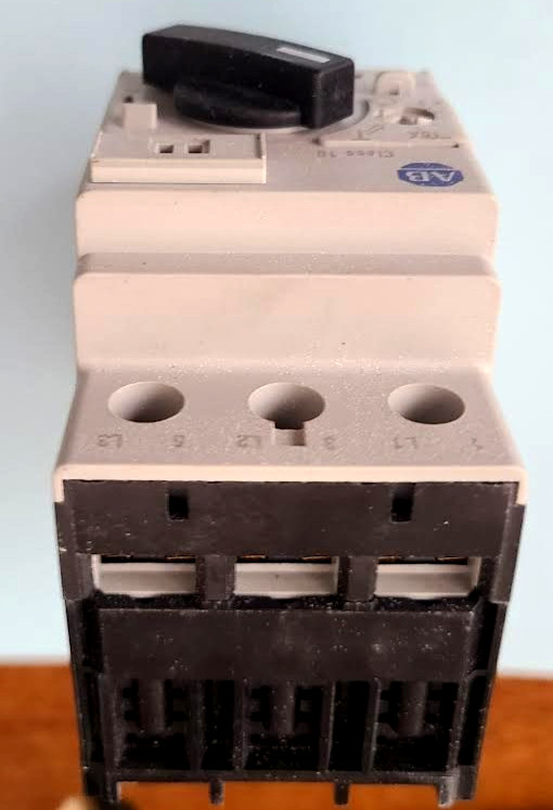 Allen-Bradley Brand New 140M-C2E-C10 circuit breaker