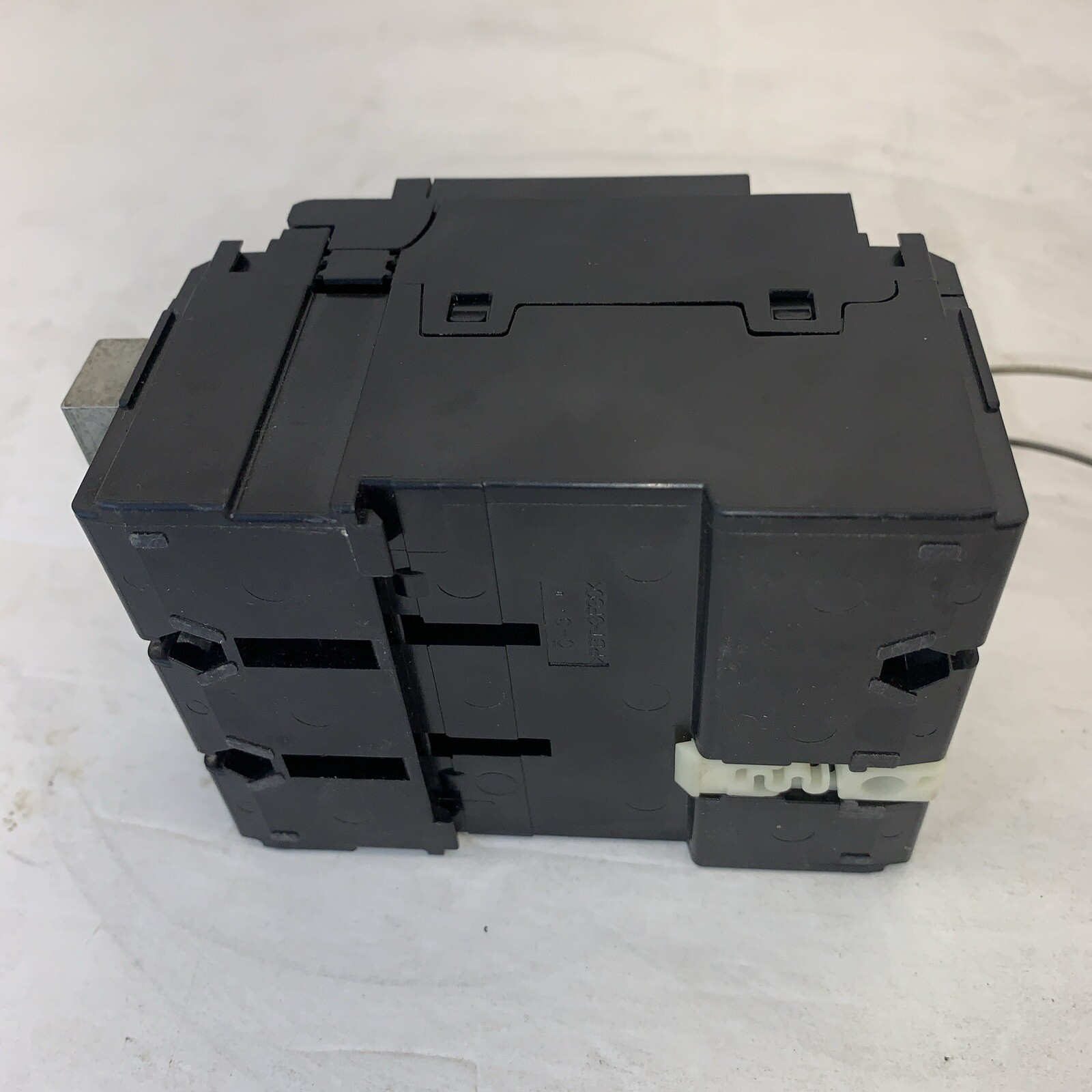 Fuji Electric FA Auto Breaker, EA103C, 60A, 600V, 3 Poles