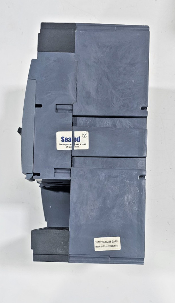 Siemens 3VT2 3VT2725-3AA46-0AA0 Circuit Breaker 250A 4Pole 65kA 690V