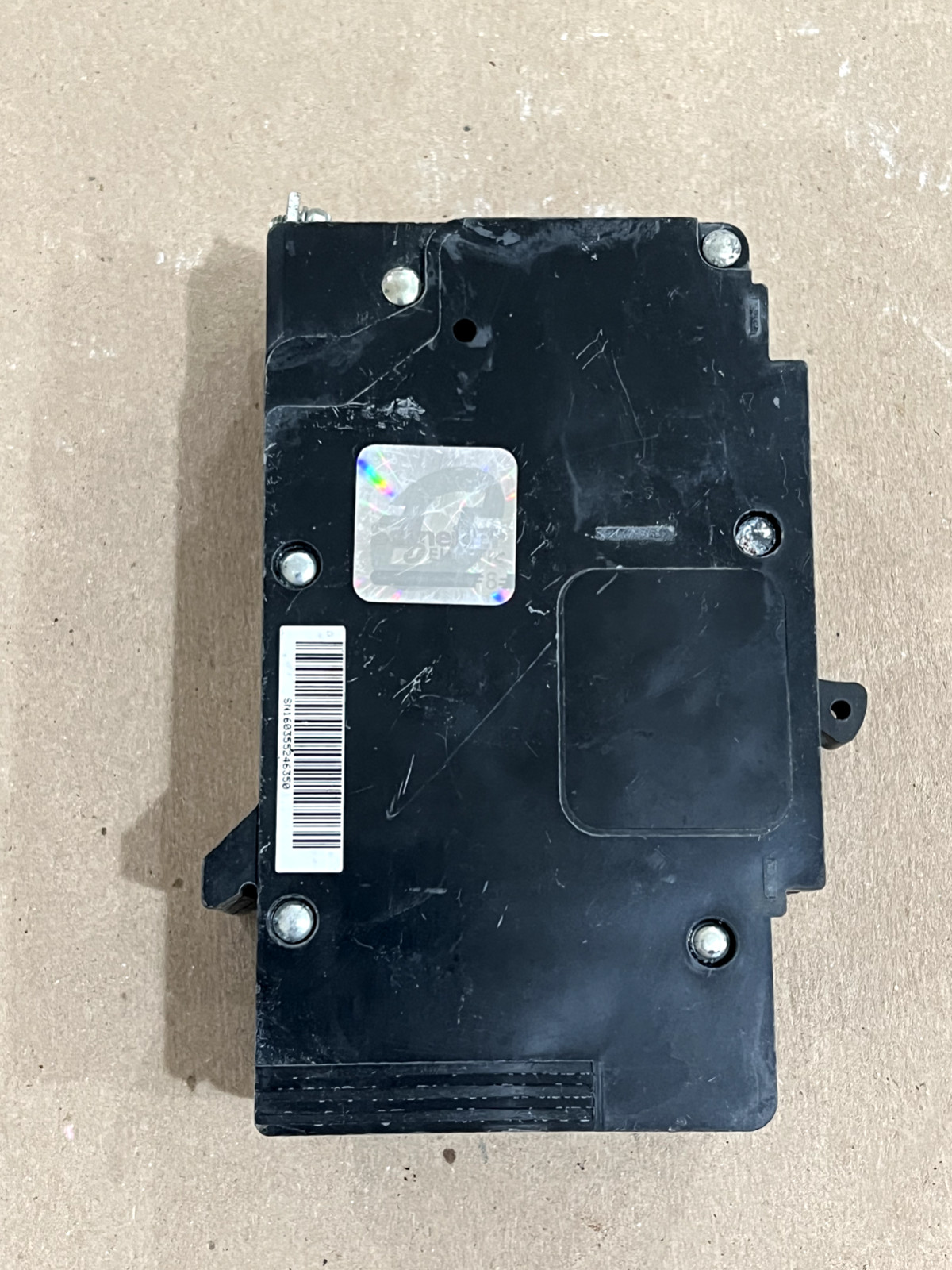 Square D EDB24025 circuit breaker 2p 25amp 480v