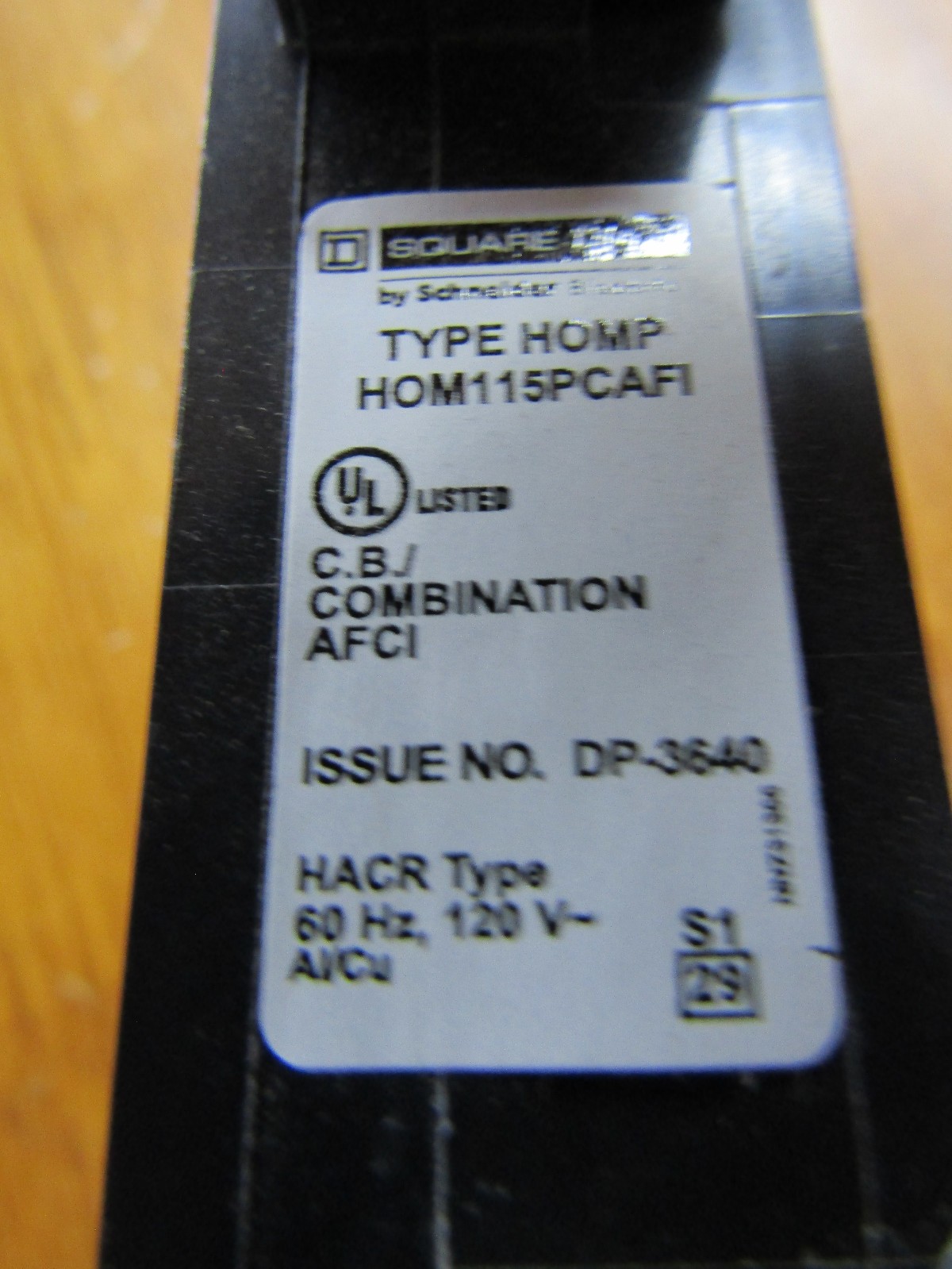 SQUARE D HOMELINE 1-HOM115PCAFI 15A 1- HOM120PCAFI 20 AFCI Circuit Breaker