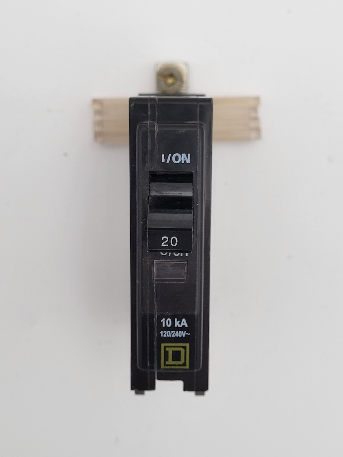 Square D QOB120 20A 1-Pole Bolt On Circuit Breakers Type QOB (Lot of 5) USED