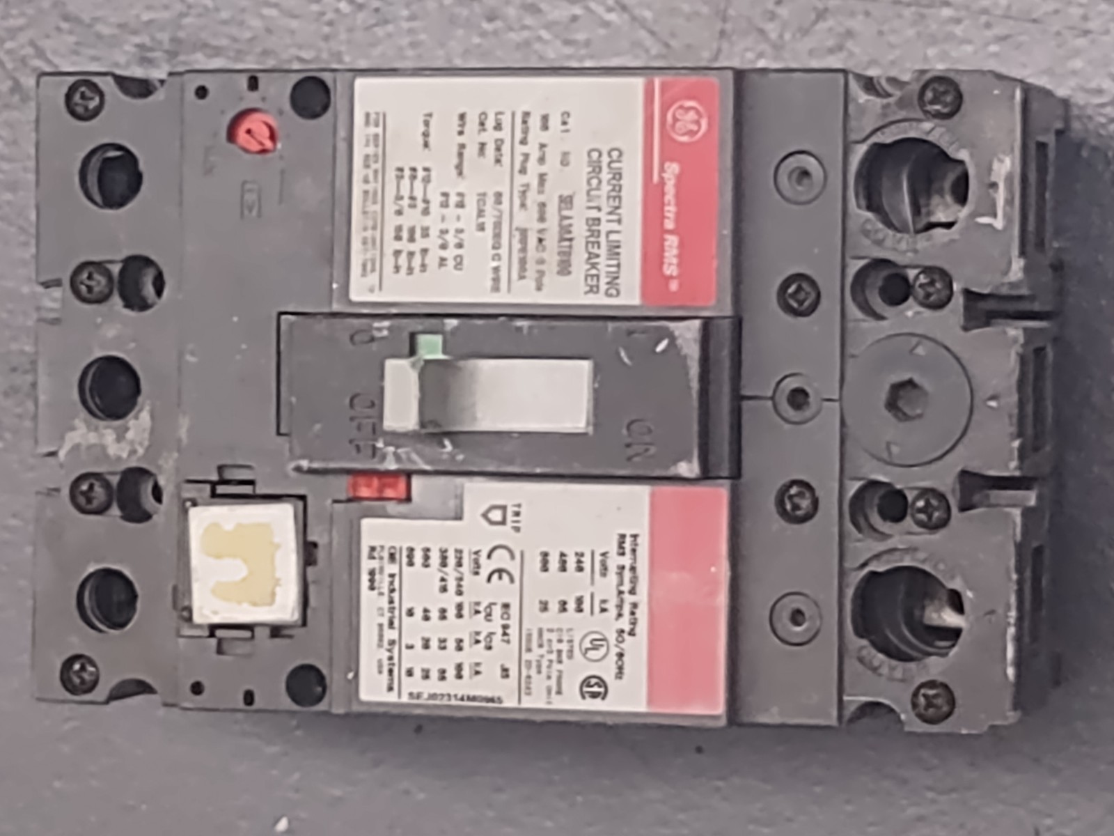 GE Spectra RMS SELA36AT0100 Current Limiting Circuit Breaker 100A 3P 600VAC