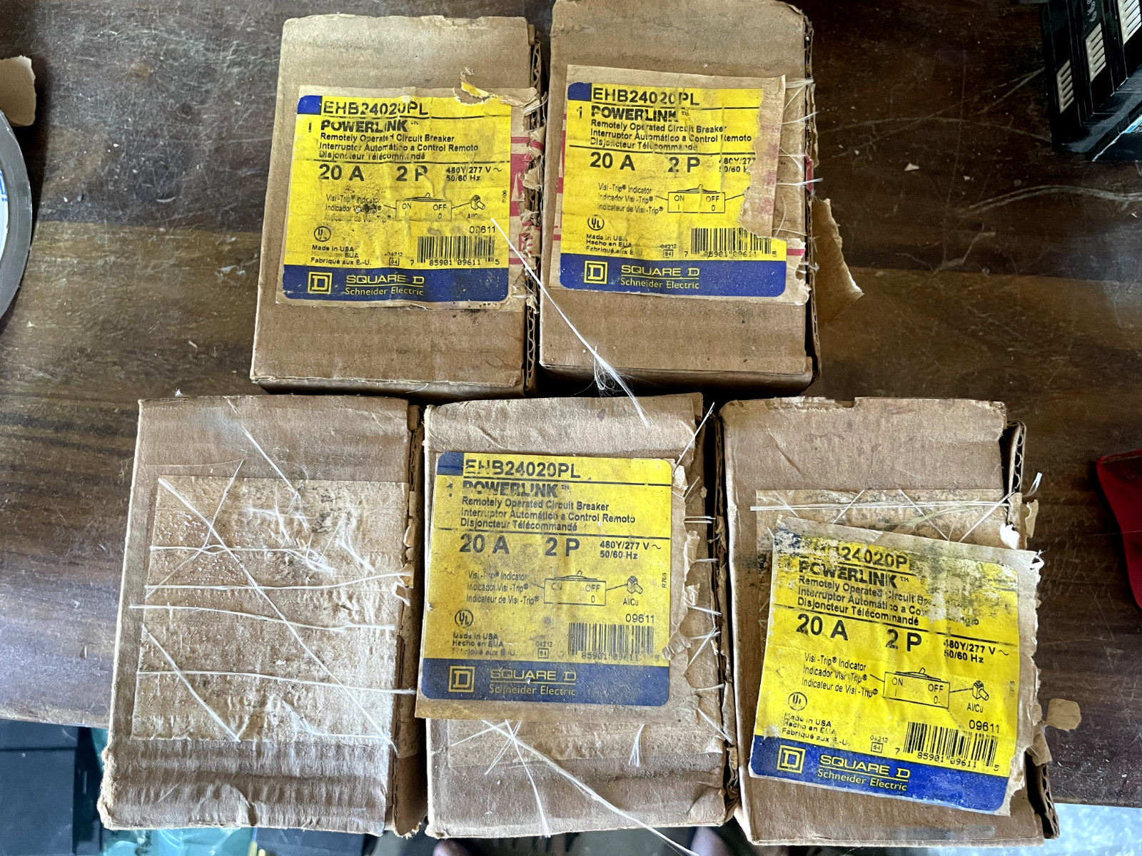 (1) NEW Square D EHB24020PL 2p 20a Circuit Breaker _ NEW SURPLUS