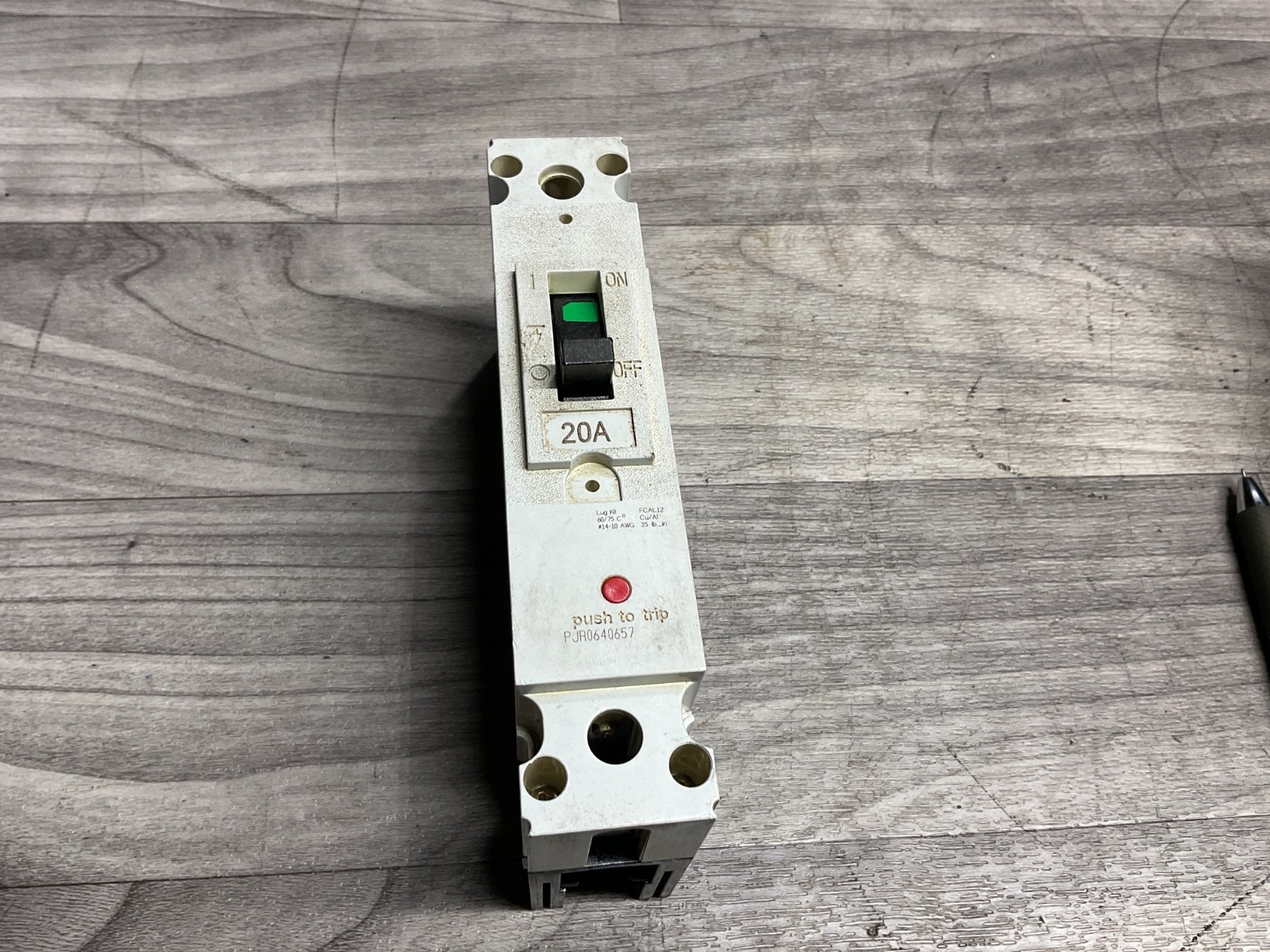 GE FBN16TE020RV 20A 1P Circuit Breaker 277V 20 Amp #321M112