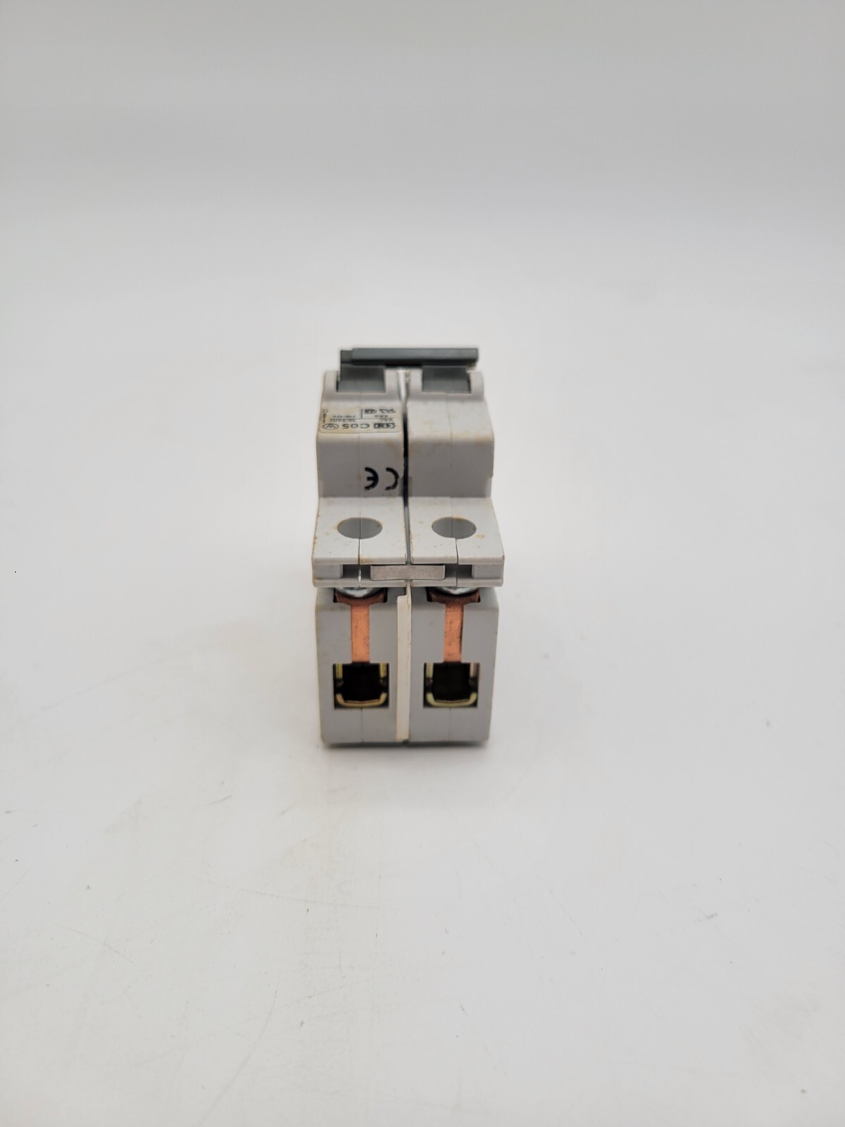 Cutler-Hammer SPCL2C00 Circuit Breaker 5 Amp 2 Pole 480 VAC DIN Rail Mount SPCL