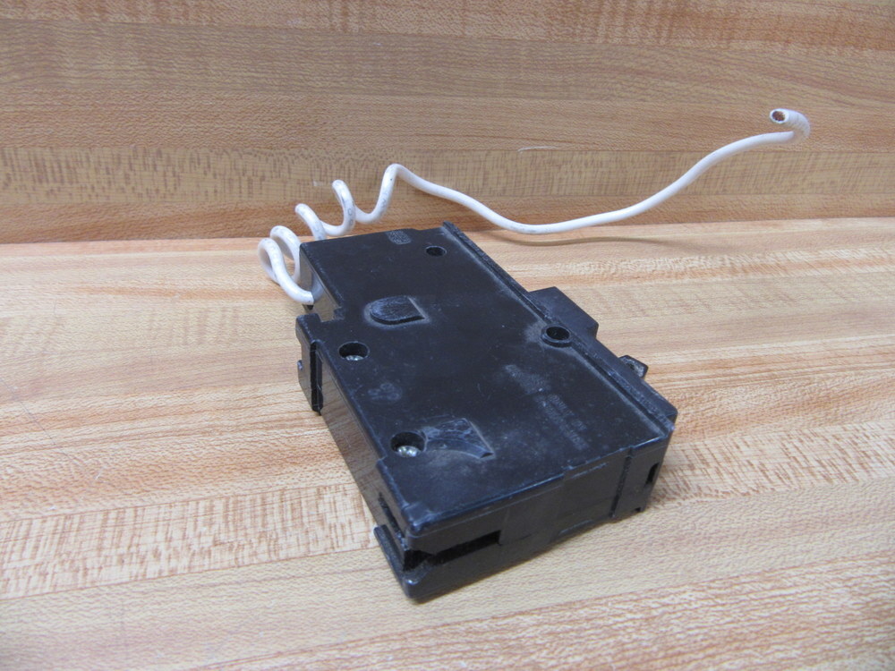 Square D HOM120GFI Circuit Breaker 20A 1P