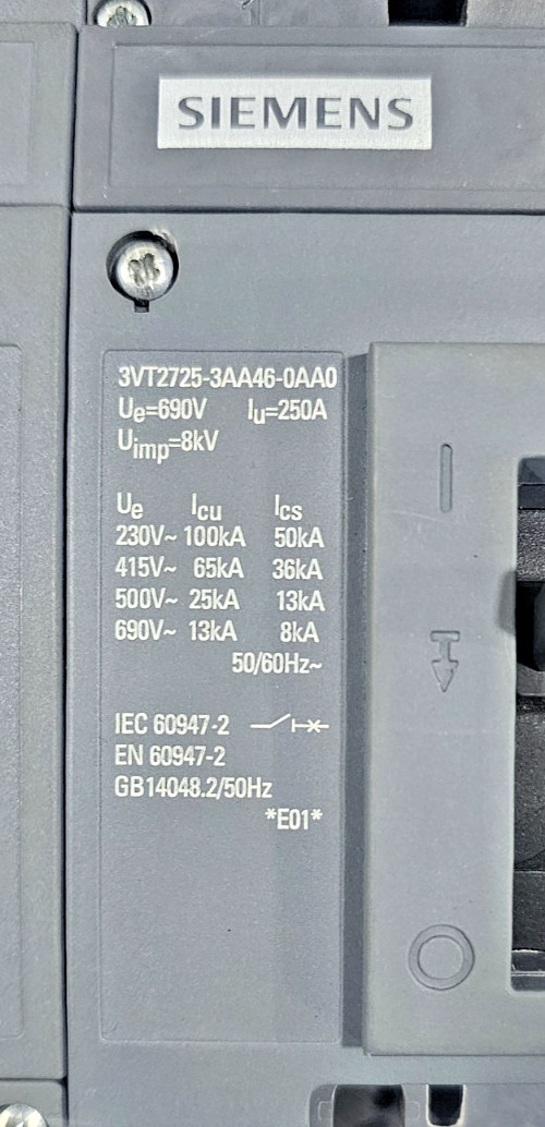 Siemens 3VT2 3VT2725-3AA46-0AA0 Circuit Breaker 250A 4Pole 65kA 690V