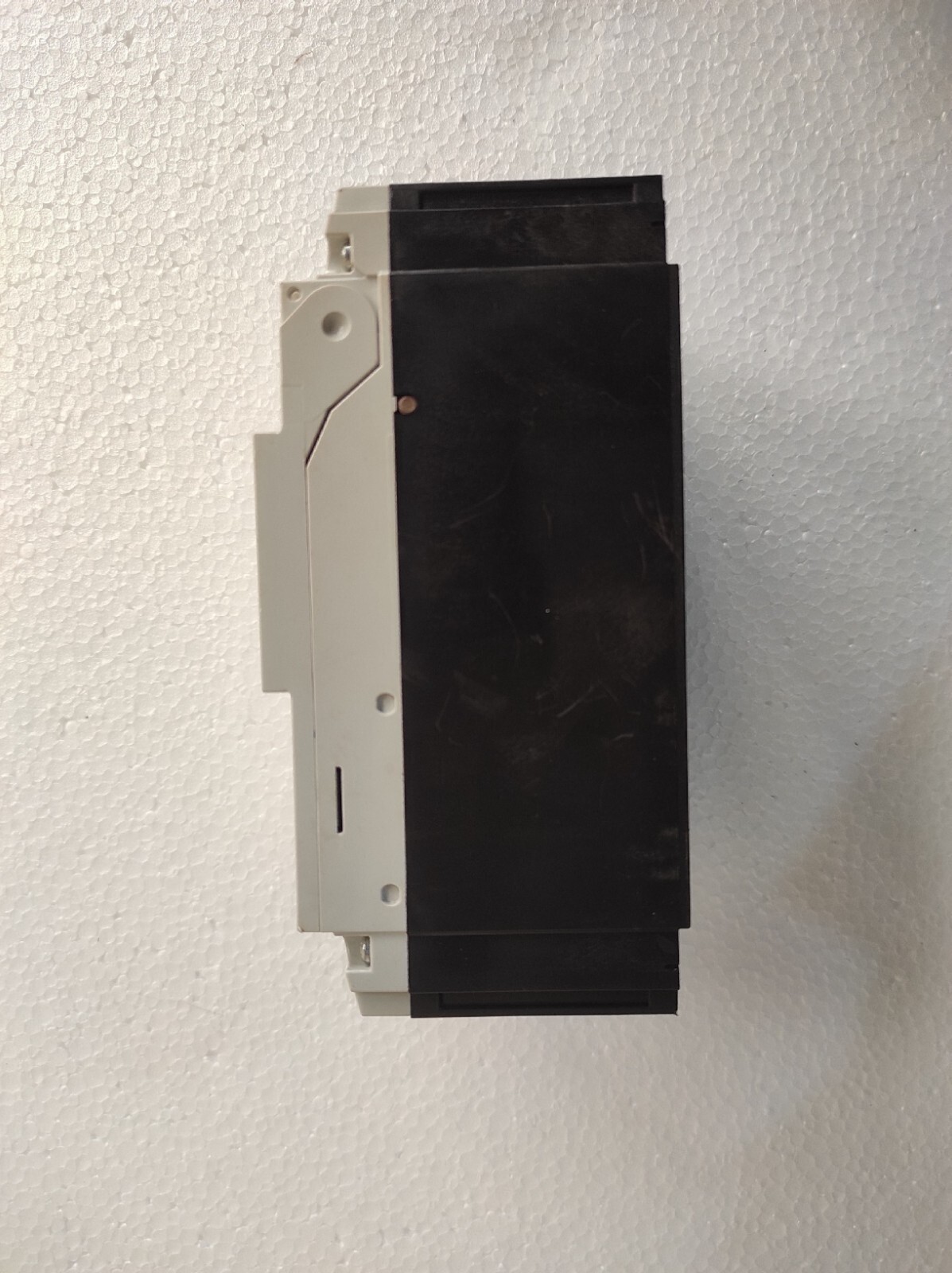 EATON MOELLER NZNH1-A63 3 POLE 125 AMP CIRCUIT BREAKER