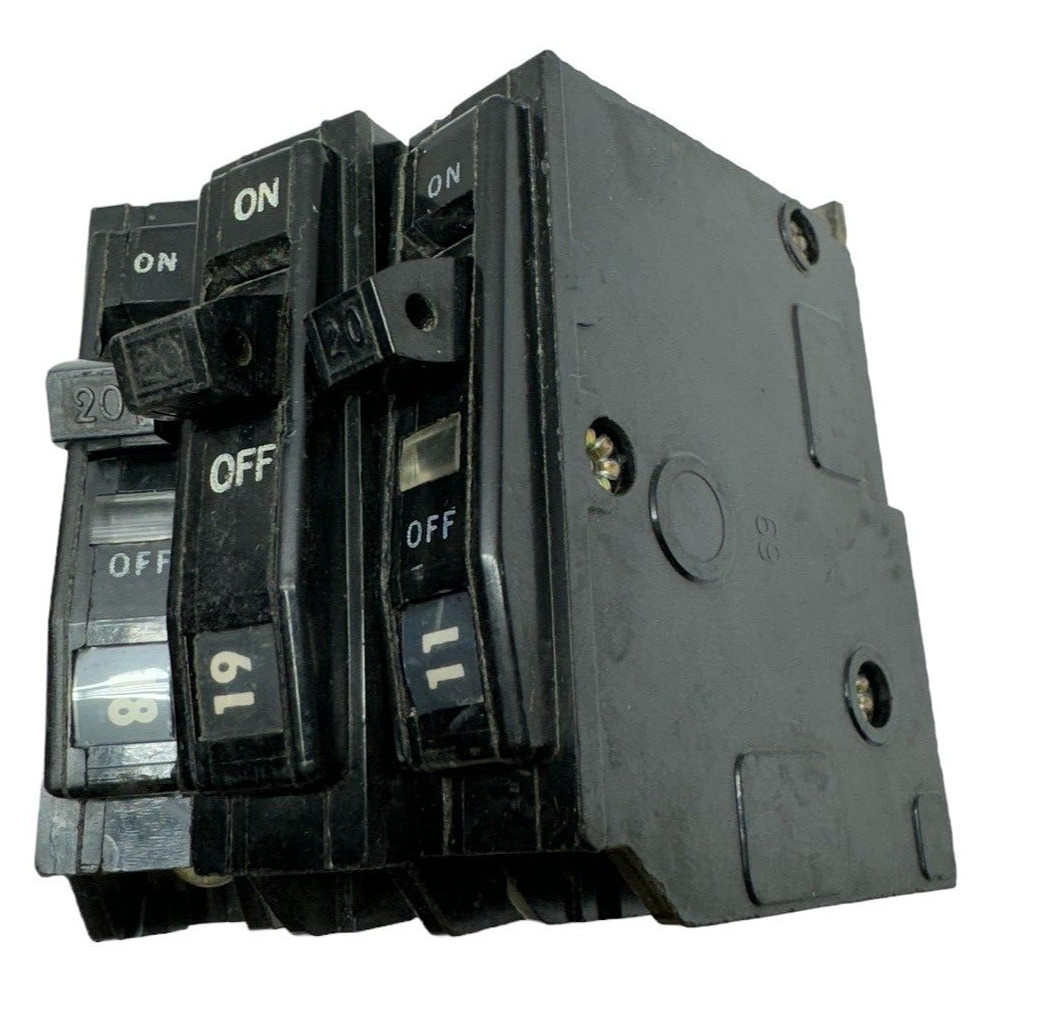 (Pack of 3) Square D QOB120 Circuit Breaker 1-Pole, 20A, 120/240V, Type QOB