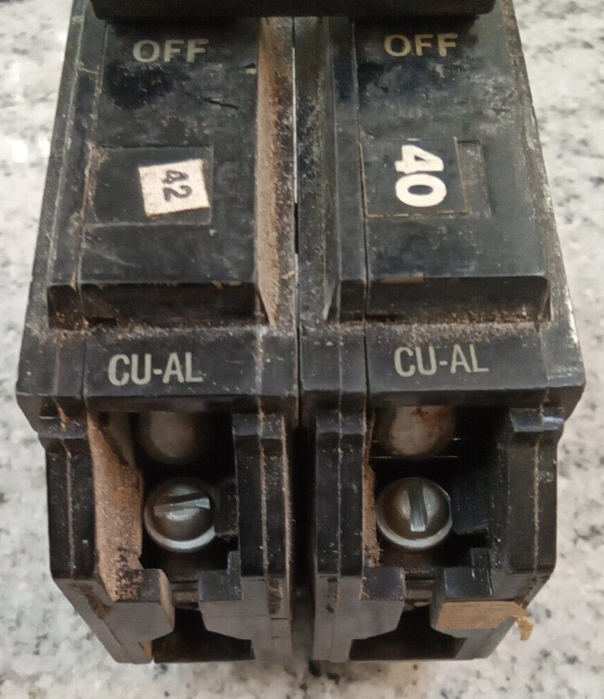 GE /BREAKER/TQB2130/ 30A/2P/240V/GROVE/BOLT ON/TYPE TQL-AC /TQB/USE(L123