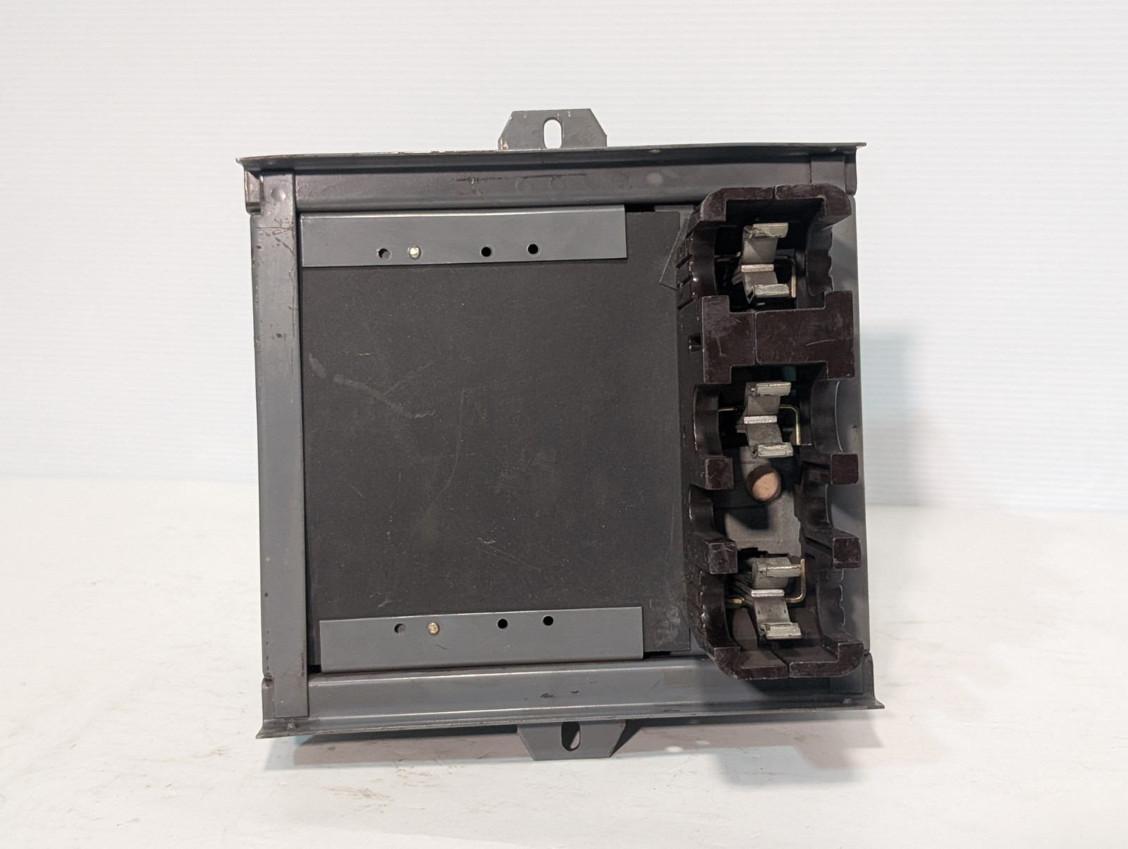 Square D SD-9341 Saflex Bus Plug-In Unit, Series 2, 30A, 3 Phase, 3 Wire, 600VAC
