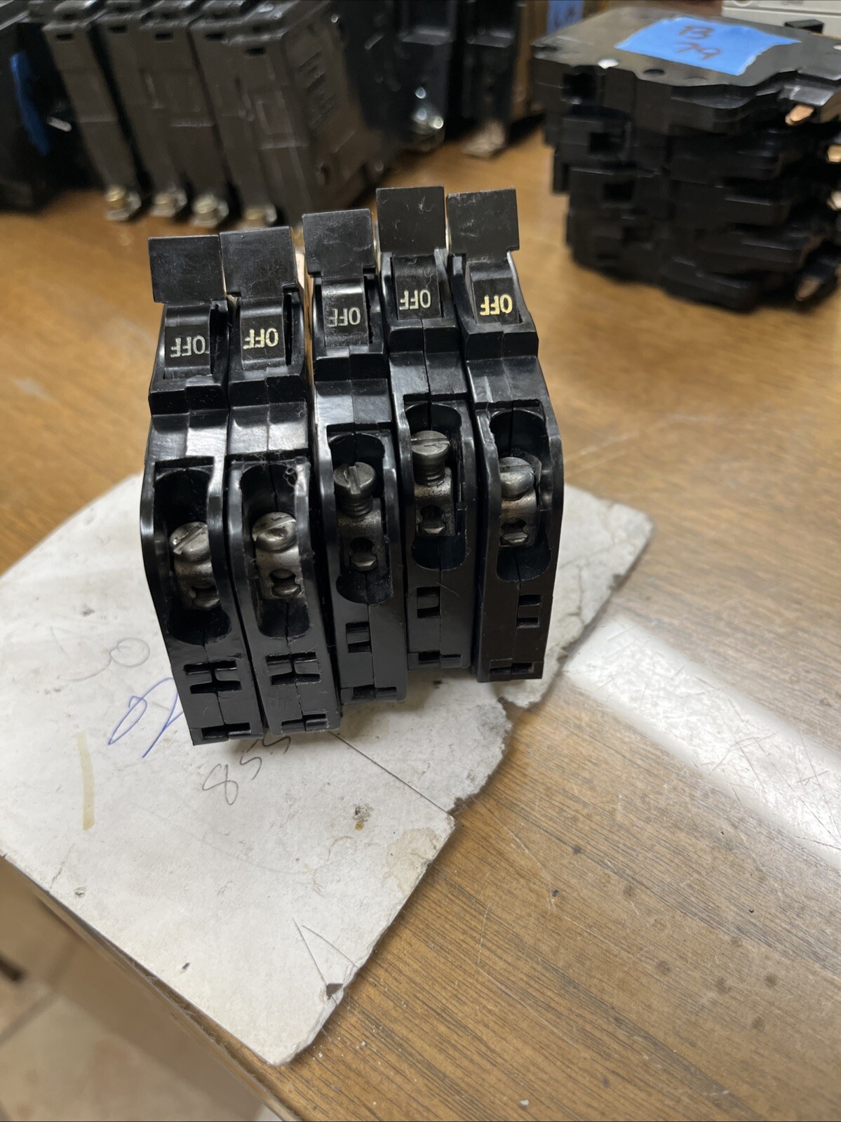 *LOT OF 5* Federal Pacific FPE NC115 NC015 Thin Circuit Breakers 15 Amp 120 Volt