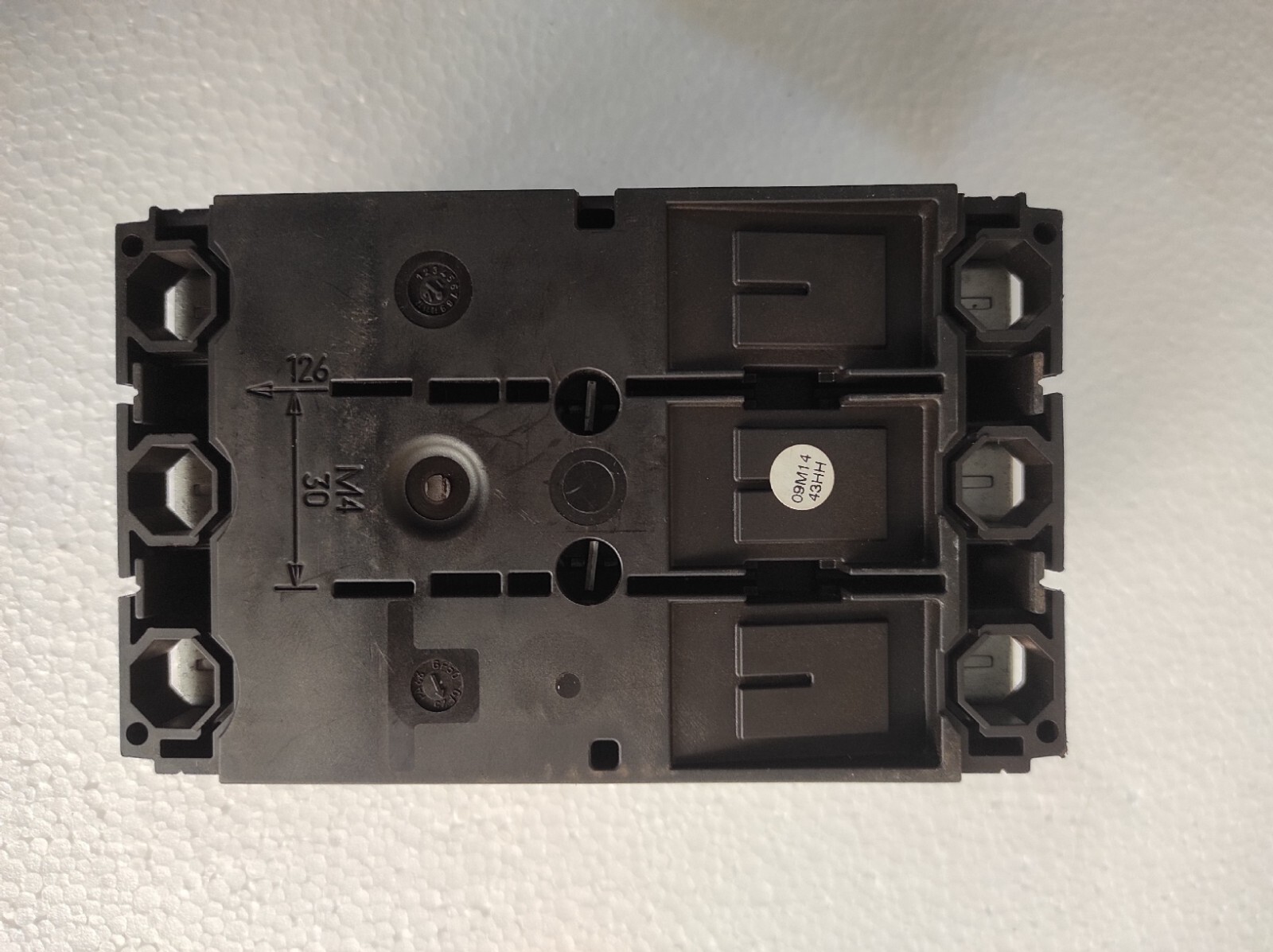 EATON MOELLER NZNH1-A63 3 POLE 125 AMP CIRCUIT BREAKER