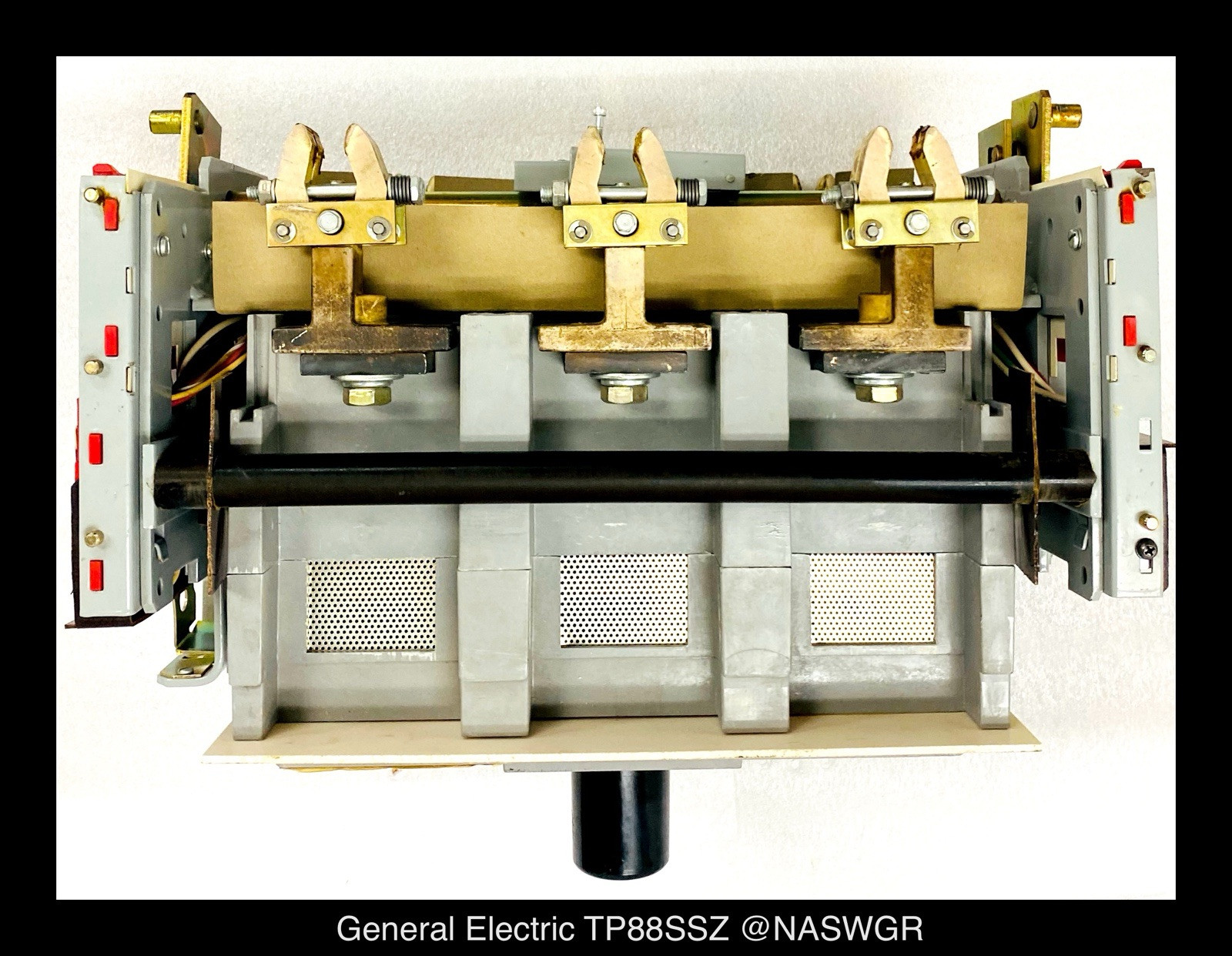 GE PowerBreak TP88SSZ Circuit Breaker MO/DO – 600A – Tested/1Yr Warranty