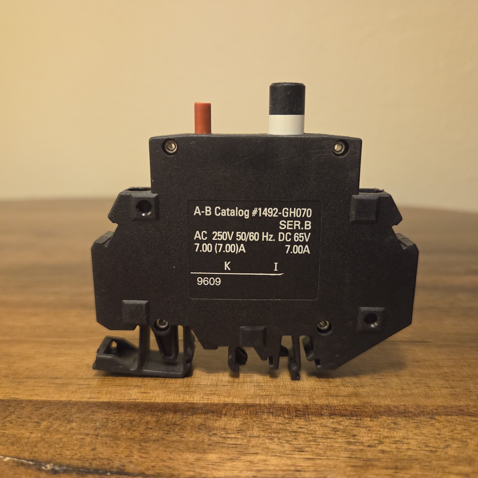 Allen-Bradley 1492-GH070 Ser B 7A 1P DIN Rail MCB 250VAC/65VDC