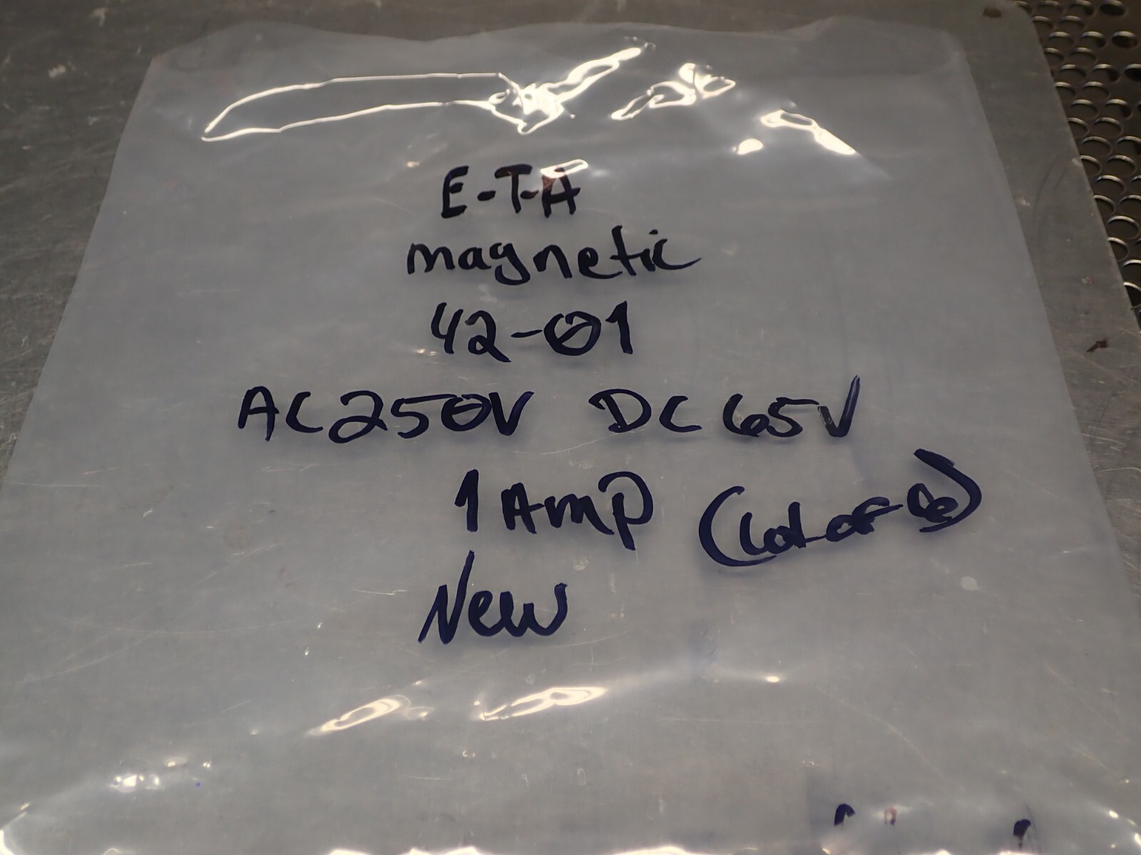 ETA 42-01 Circuit Breakers 1A AC250V DC65V New Old Stock (Lot of 6) See All Pics