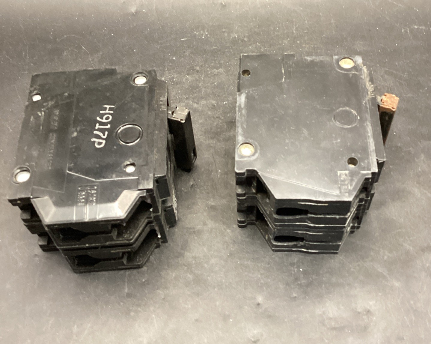 Lot Of 2 General Electric THQL2120 Circuit Breaker 2-P, 20A, 120/240V, Type THQL
