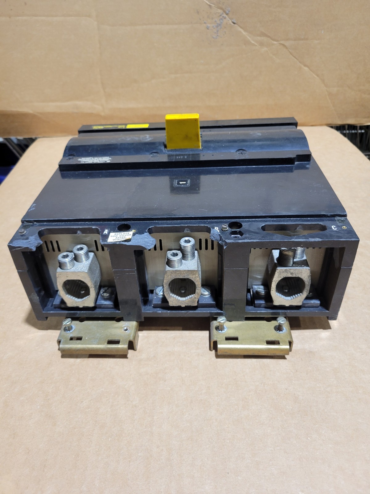 Square D IL34300 I-Limiter Circuit Breaker 300A 3P 480V Type IL