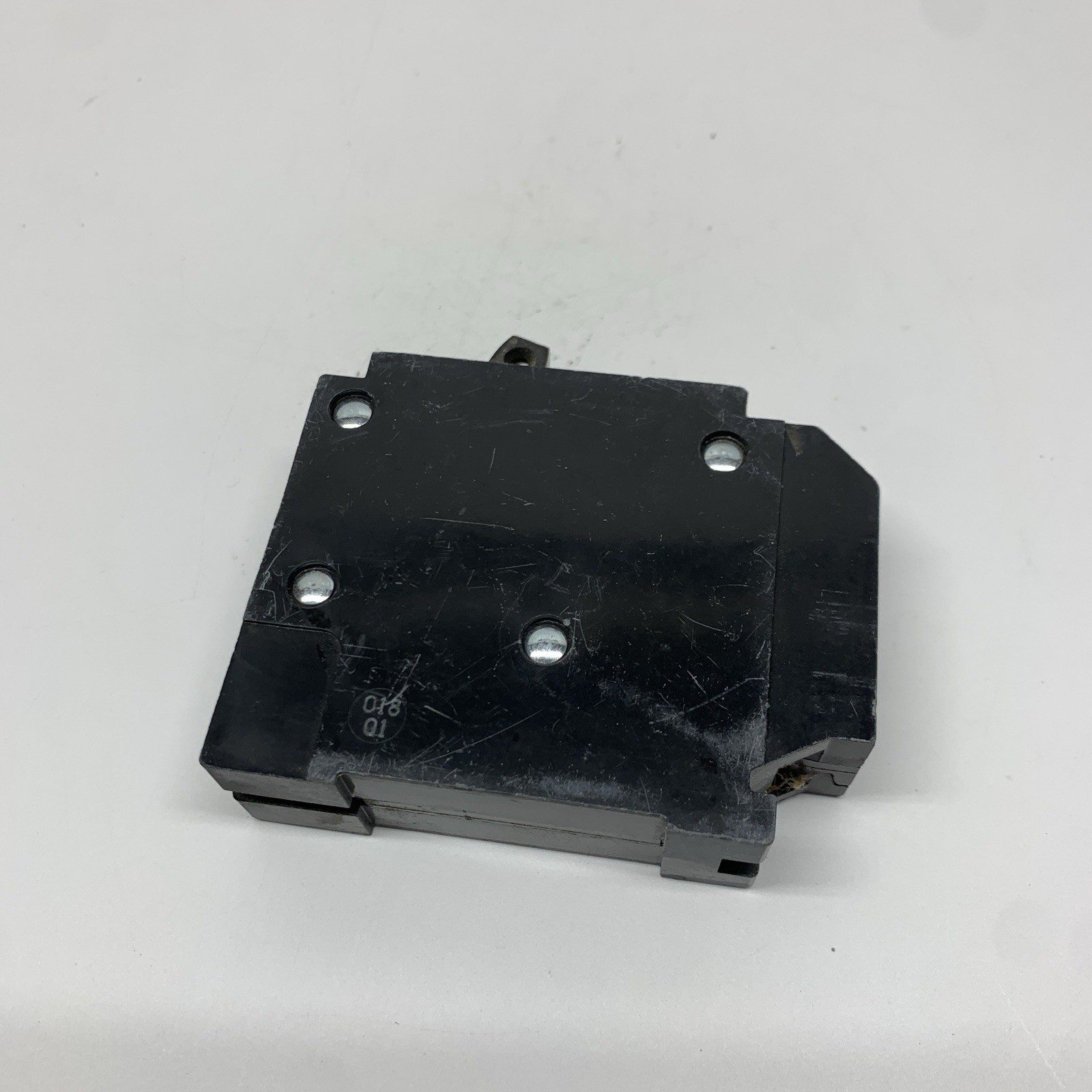 Square D HOMT2020 Homeline 20 amp Twin 1 Pole Tandem Circuit Breaker