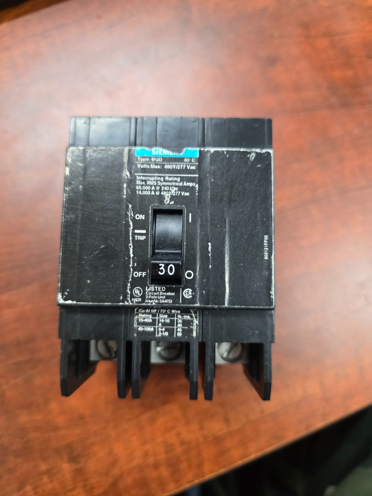 Siemens BQD330 3 Pole 30 Amp 277v Circuit Breaker