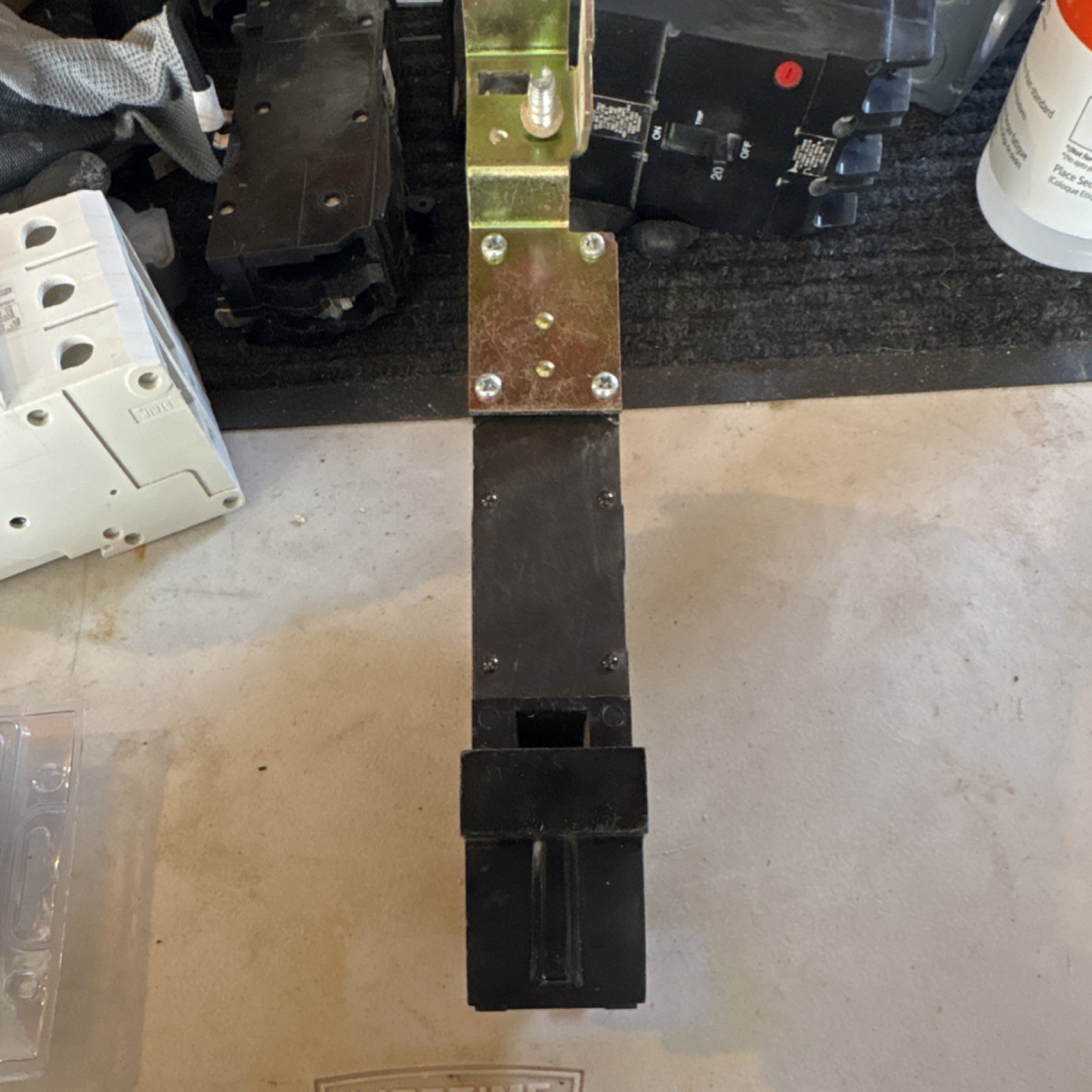 Square D FY14020C 20A SWD Circuit Breaker 120/277V Commercial Industrial