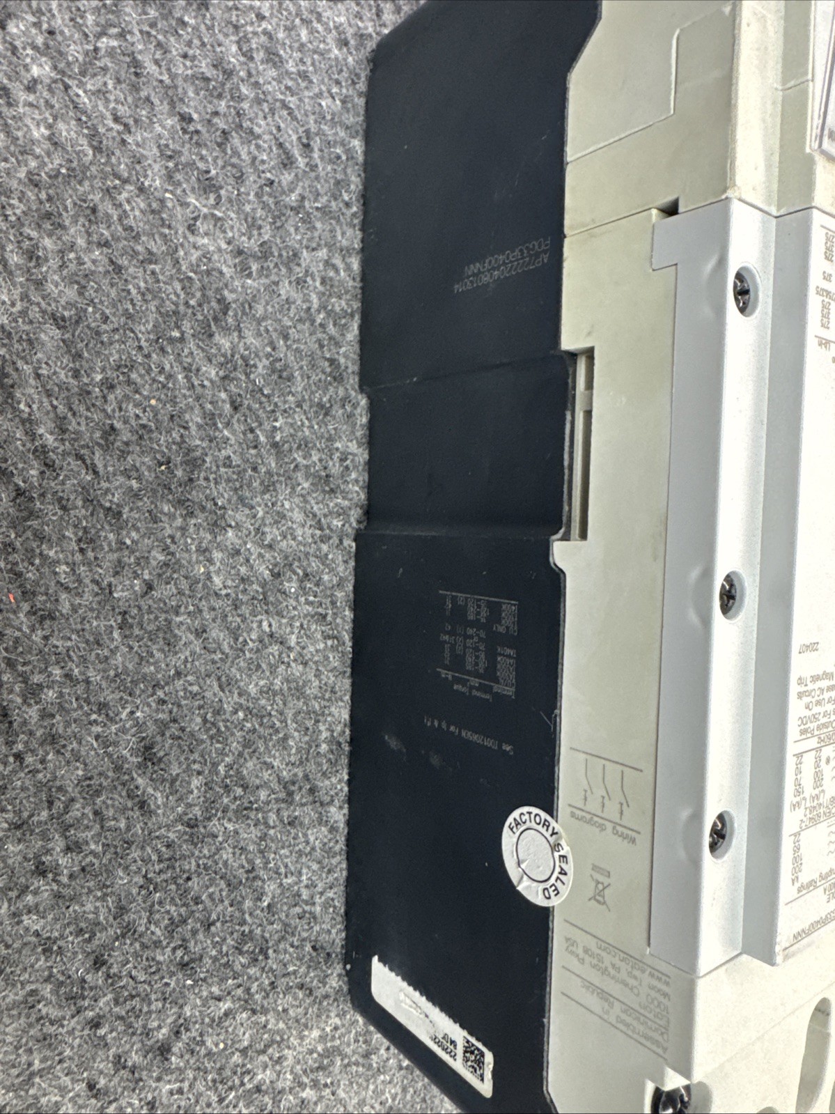 EATON Circuit Breaker PDG3XST250ACDCS PDG3 300A 200KA 400A Frame 3 Pole Phase
