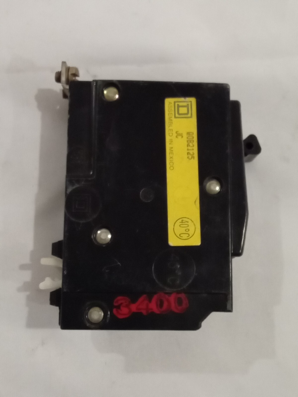 *CHIPPED* Square D Circuit Breaker QOB2125