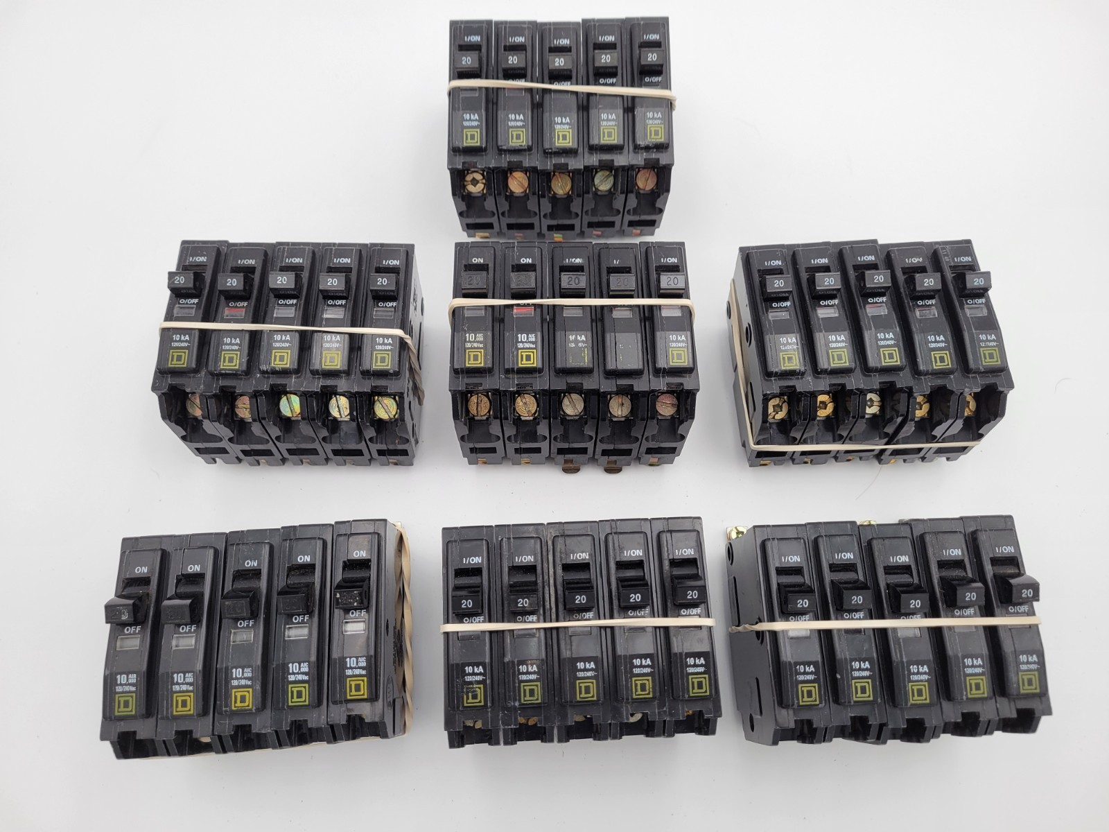 Square D QOB120 20A 1-Pole Bolt On Circuit Breakers Type QOB (Lot of 5) USED