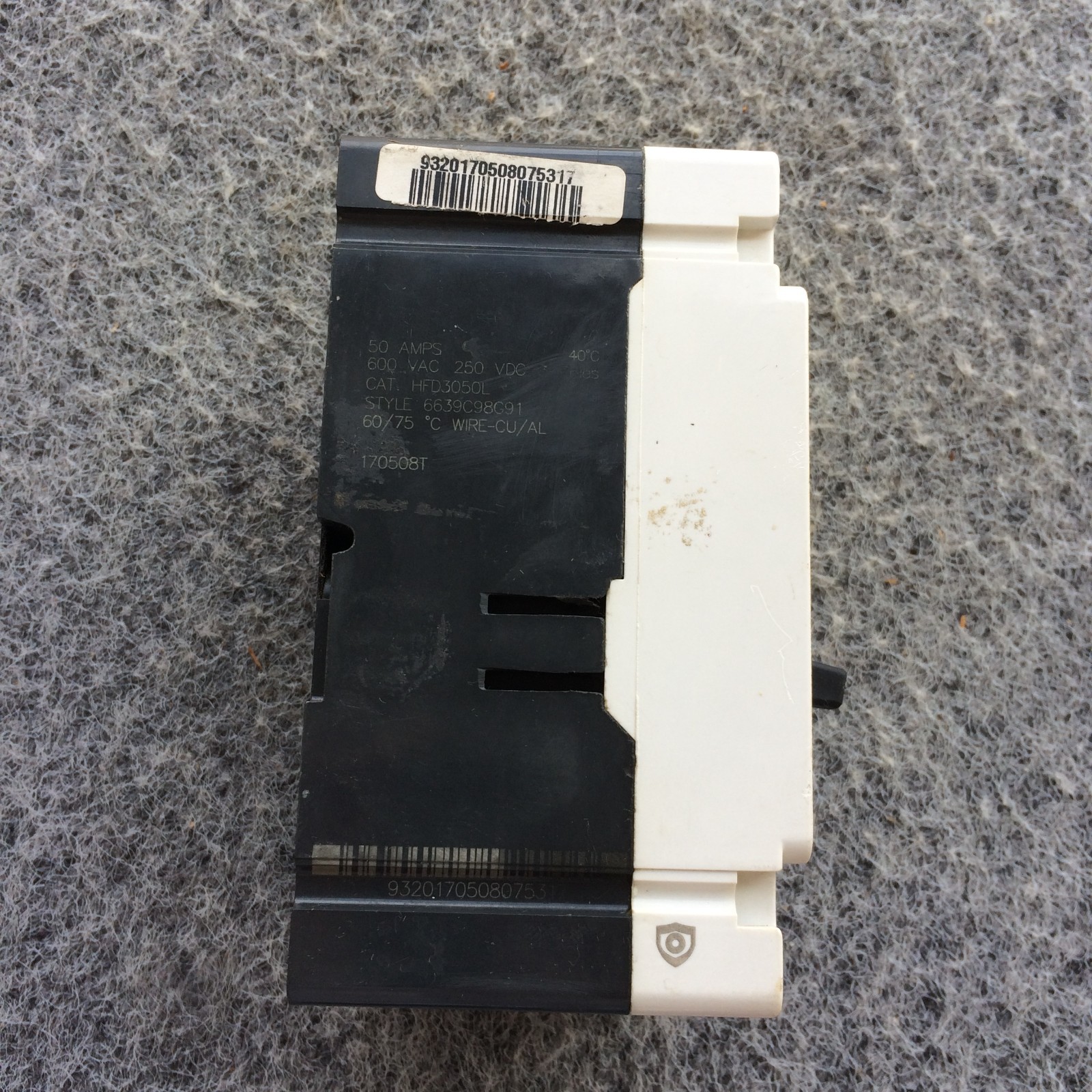 Eaton HFD3050L 50A Circuit Breaker Glossy Red 600V HFD3050 Cutler-Hammer 50 Amp