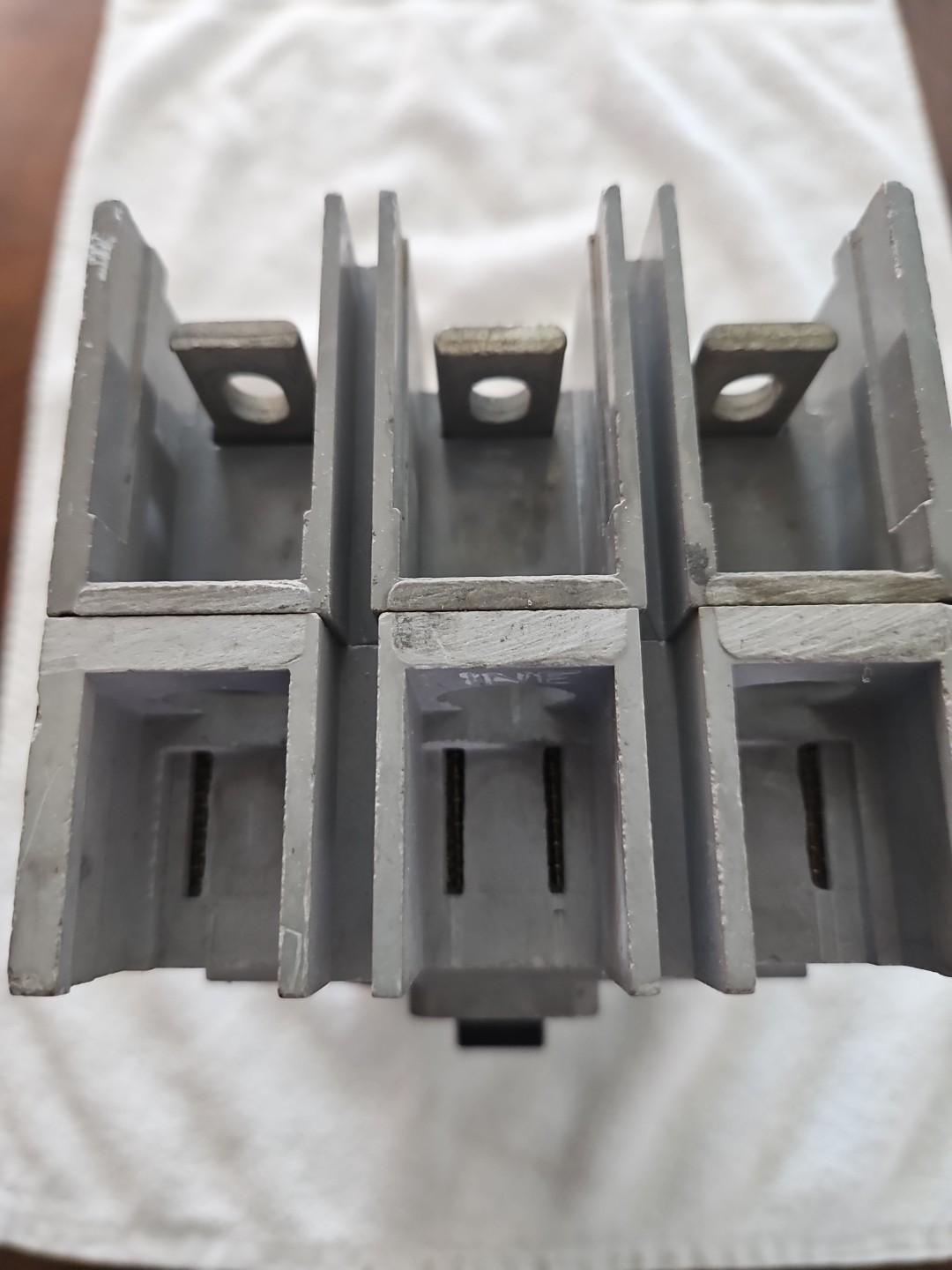WESTINGHOUSE HKB3250F 250 AMP CIRCUIT BREAKER 3 POLE 600 VAC
