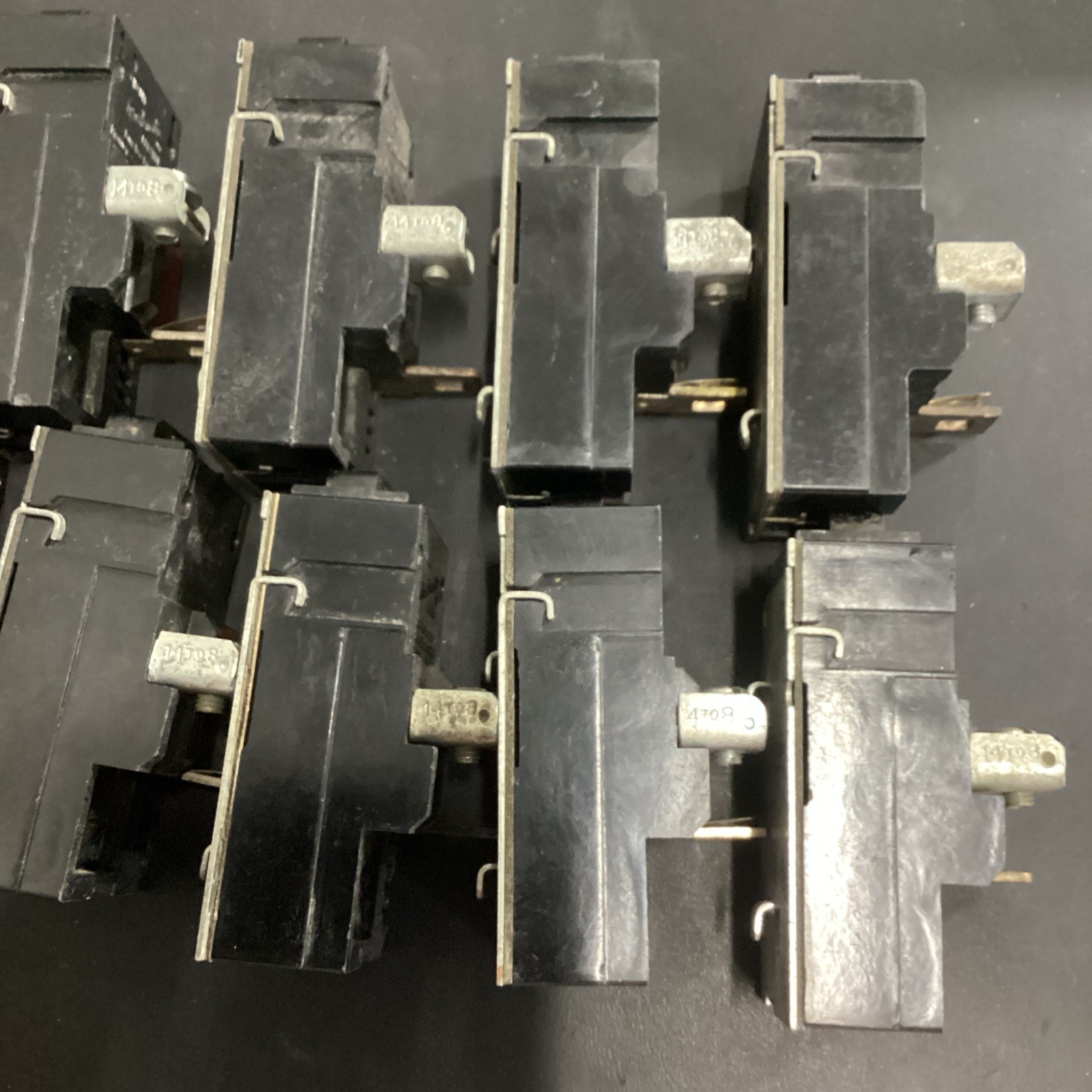 LOT OF 11 PUSHMATIC ITE P120 31120 BREAKER 1P 20A 120/240V Used (Missing Screw)