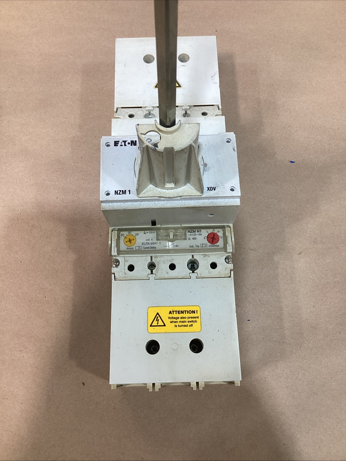 Moeller Circuit Breaker 3 pole 125 amp auxillary switch NZMN1-A 125