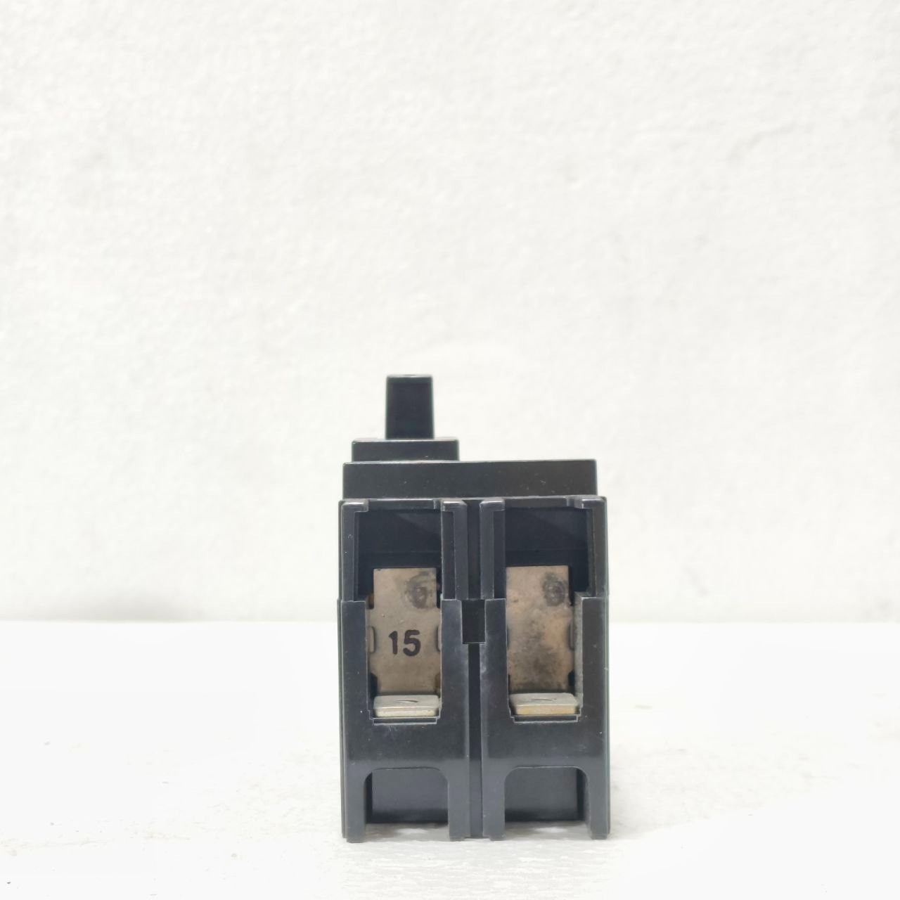 TERASAKI TEMBREAK XS50NB CIRCUIT BREAKER 3-POLE 15A 240VAC-660VAC