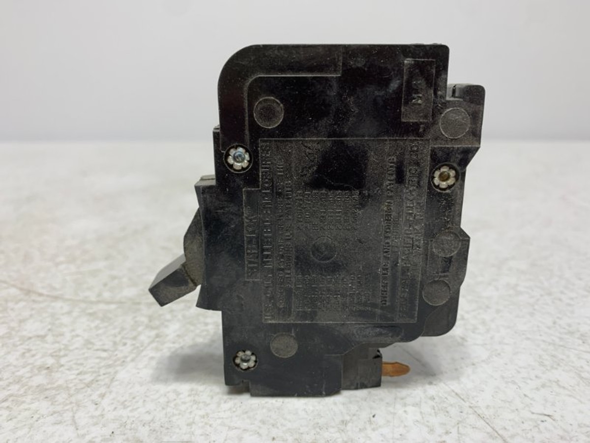 Federal Pacific Electric NC115 Circuit Breaker 15A 1-Pole 120/240V
